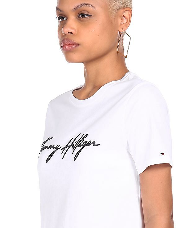 Buy Tommy Hilfiger Women White Round Neck Embroidered Logo T-Shirt -  NNNOW.com