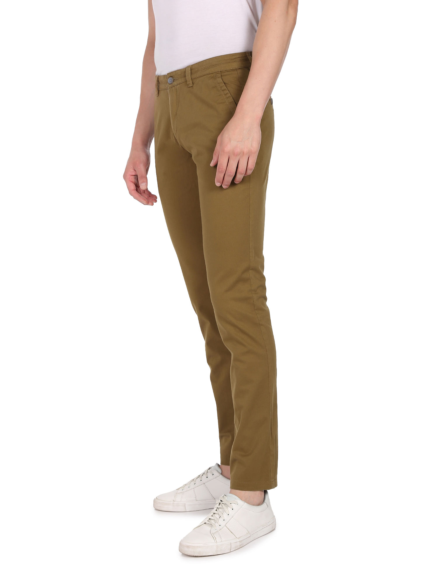 What are chino pants and how do I wear them? - Oliver Wicks