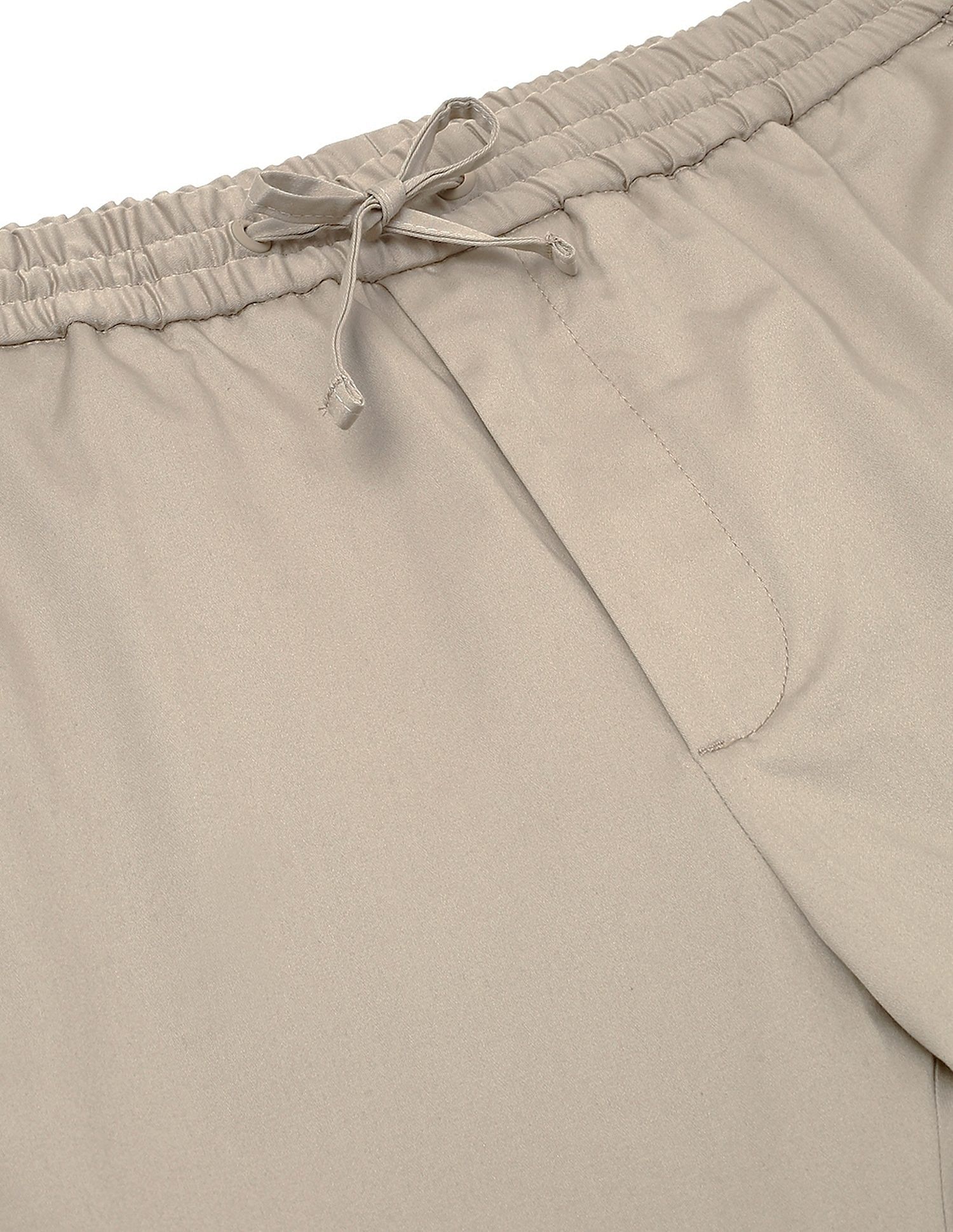 Calvin Klein Jeans Regular-Fit Solid Mid Rise Trouser