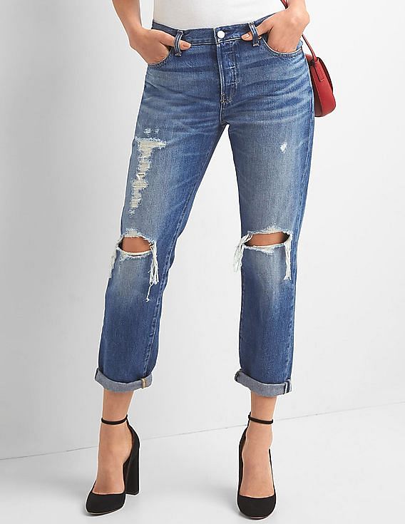 gap mid rise boyfriend jeans