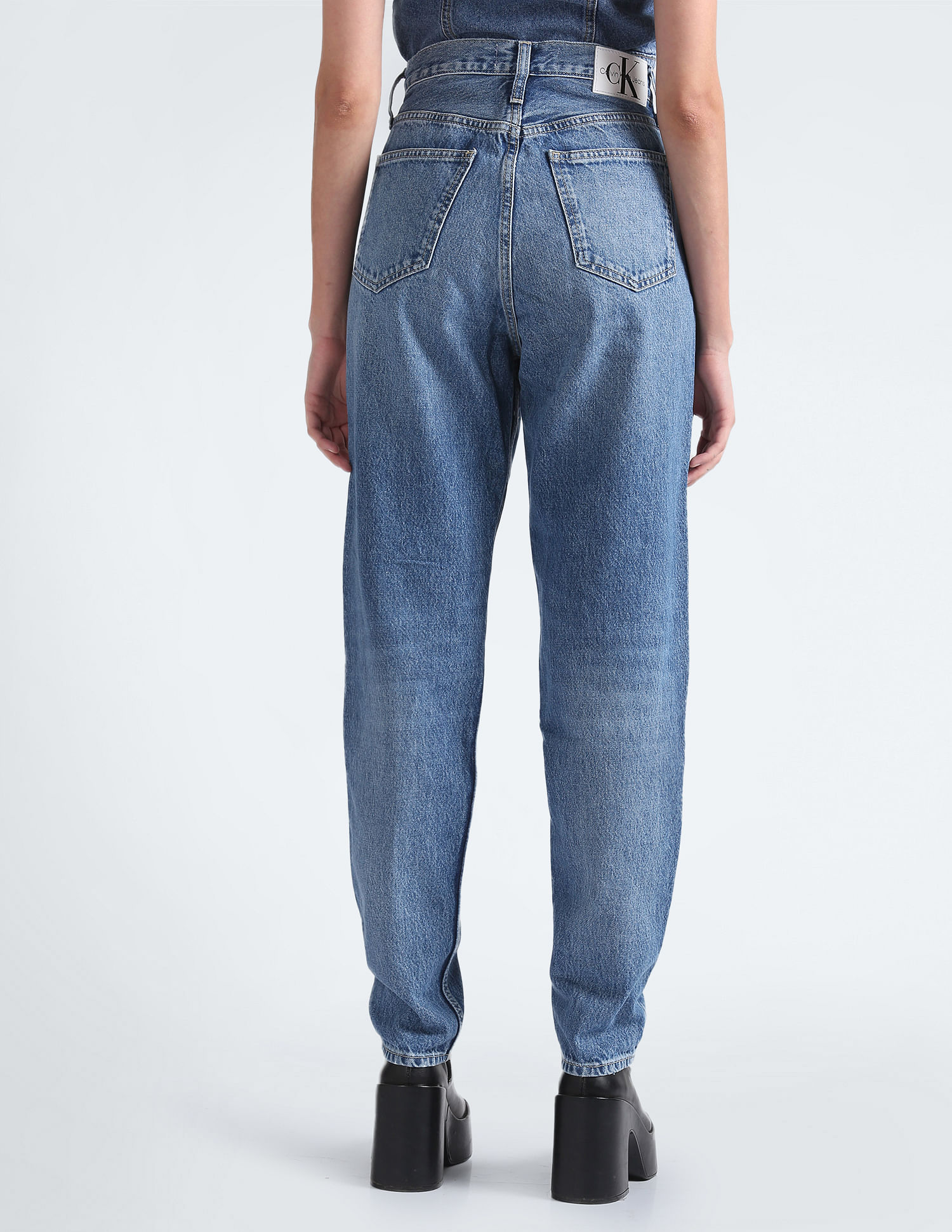 Calvin Klein Mid Rise Mom Fit Jeans