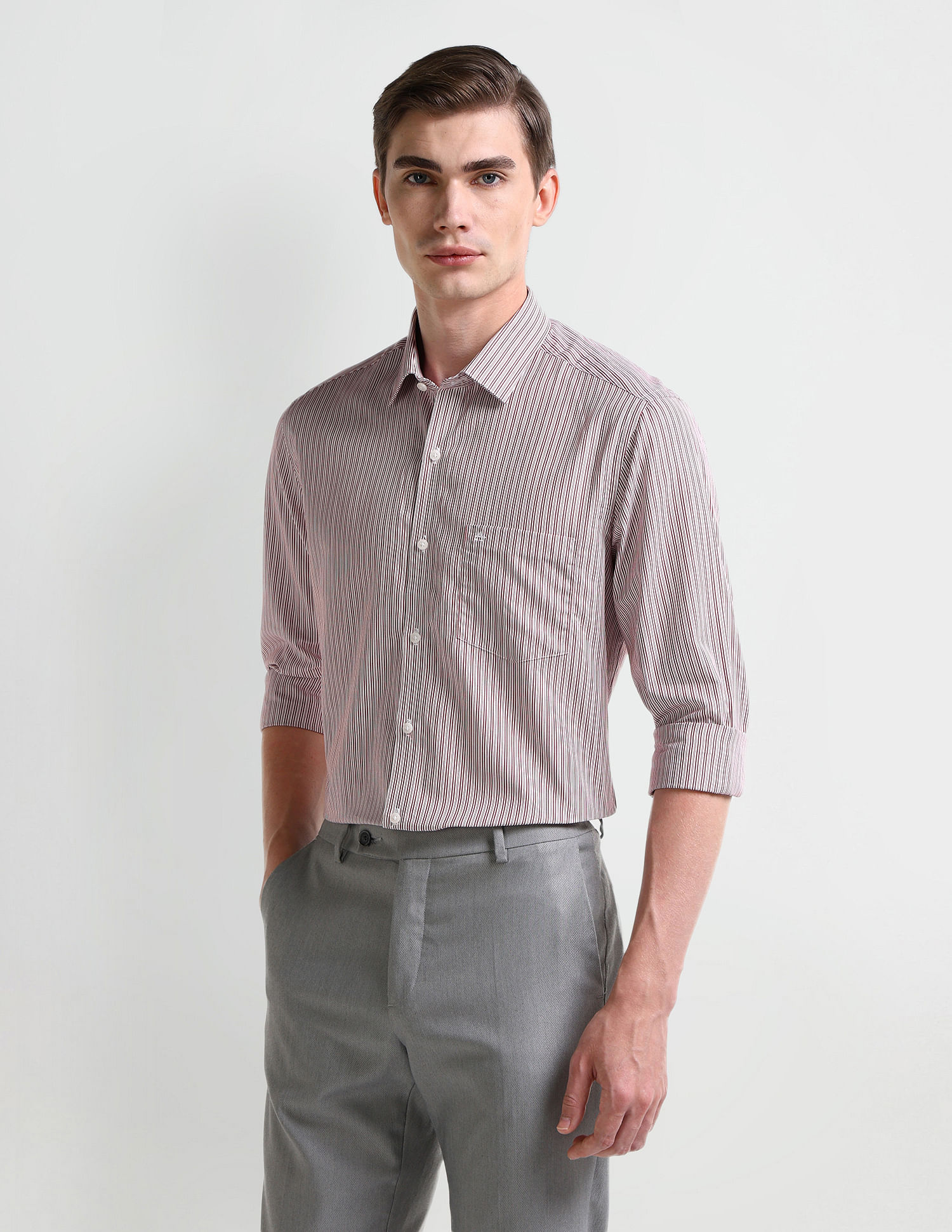 Arrow Manhattan Slim Fit Cotton Shirt
