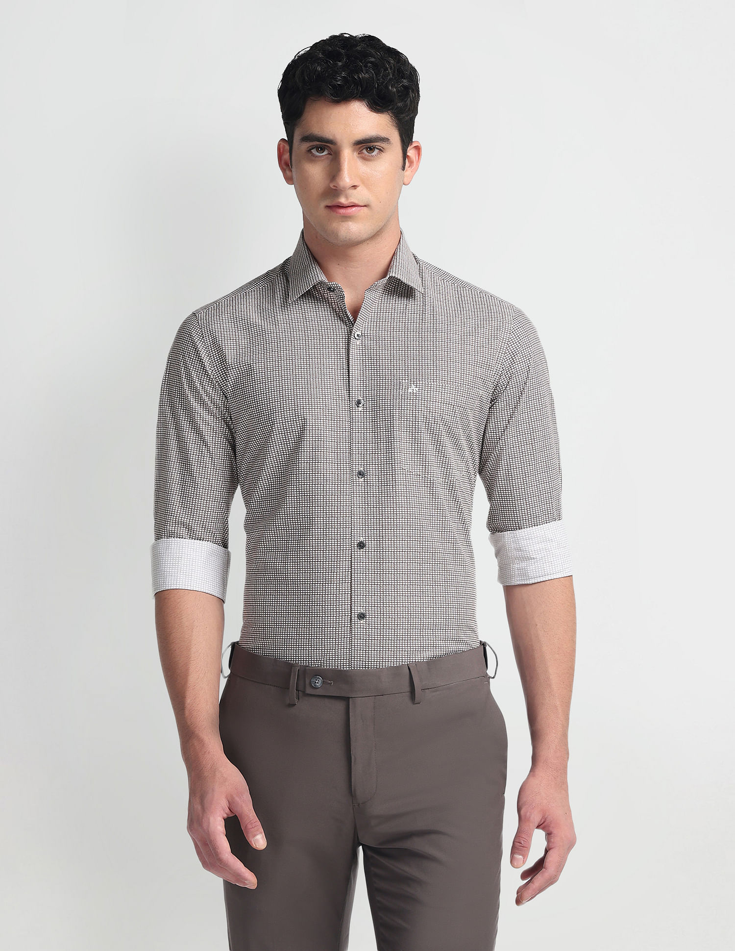 Arrow Geometric Pattern Manhattan Slim Shirt