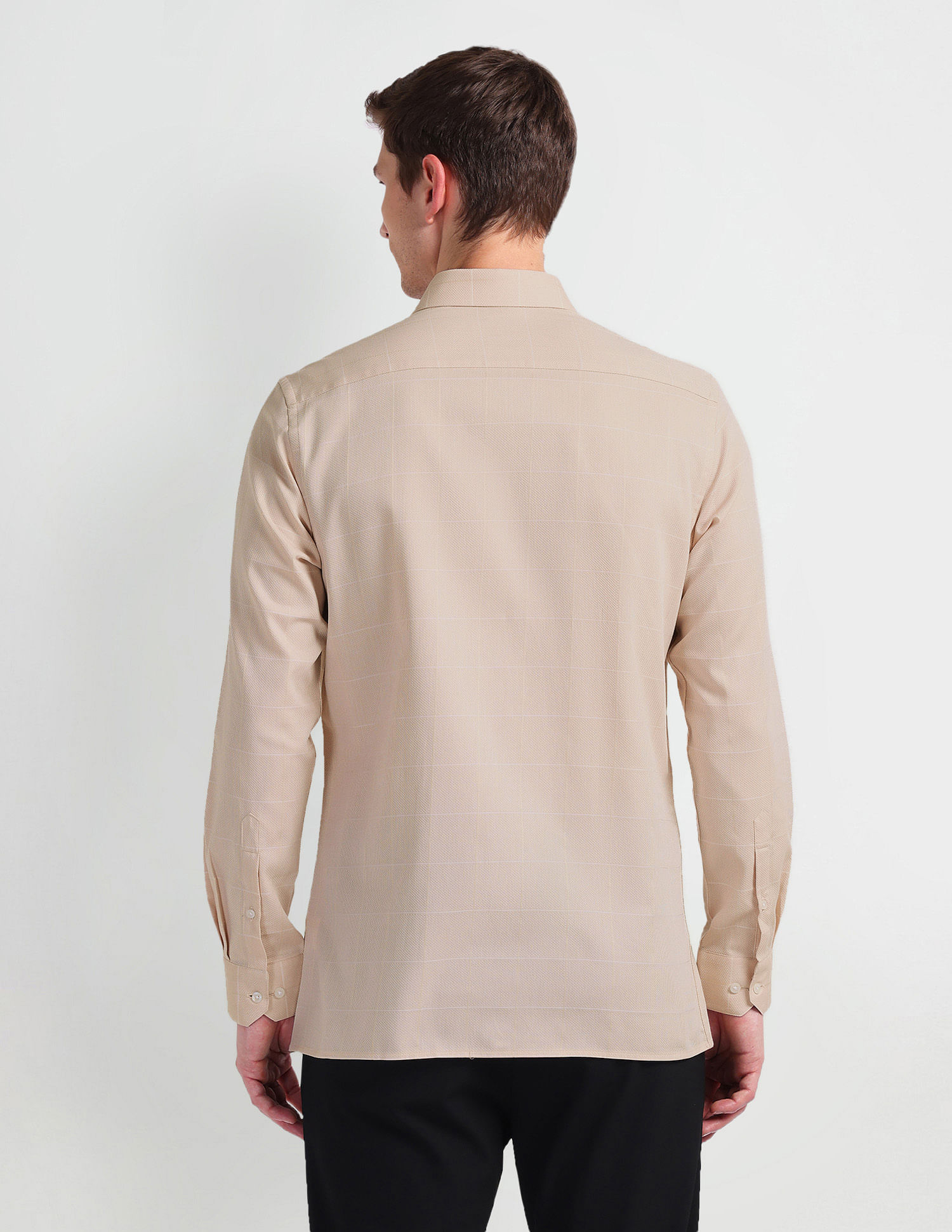 Arrow Cutaway Collar Windowpane Check Shirt