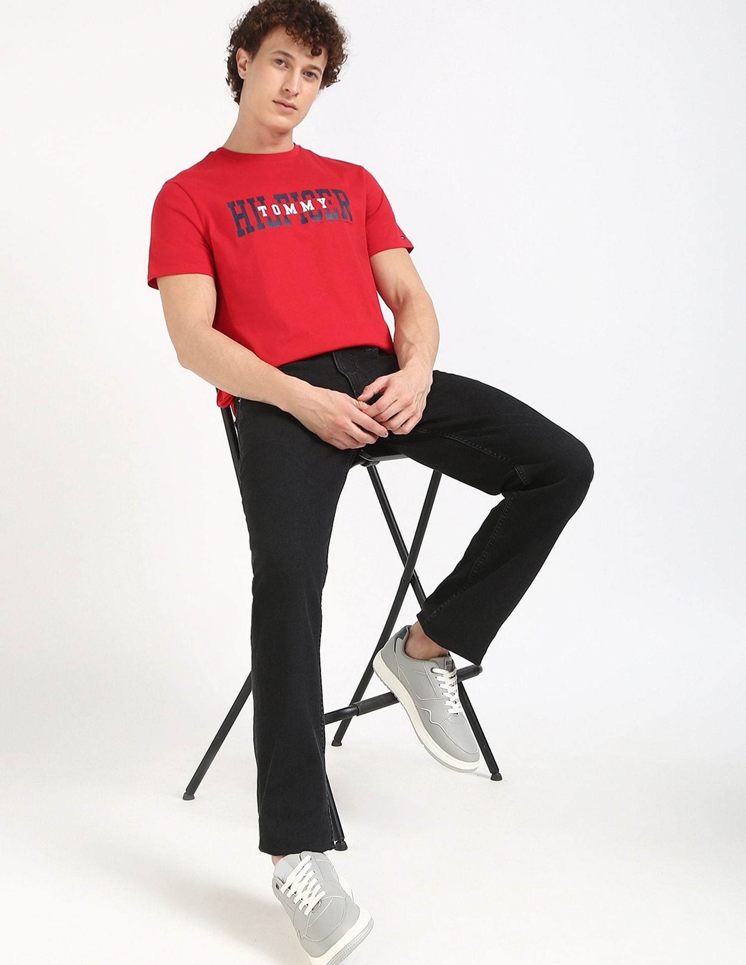 Tommy Hilfiger Logo Regular-Fit Cotton T-Shirt