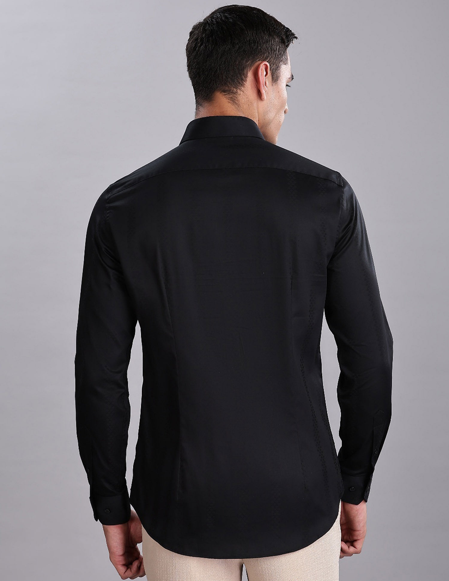 Tommy Hilfiger Self-Design Slim Fit Plain Woven Shirt
