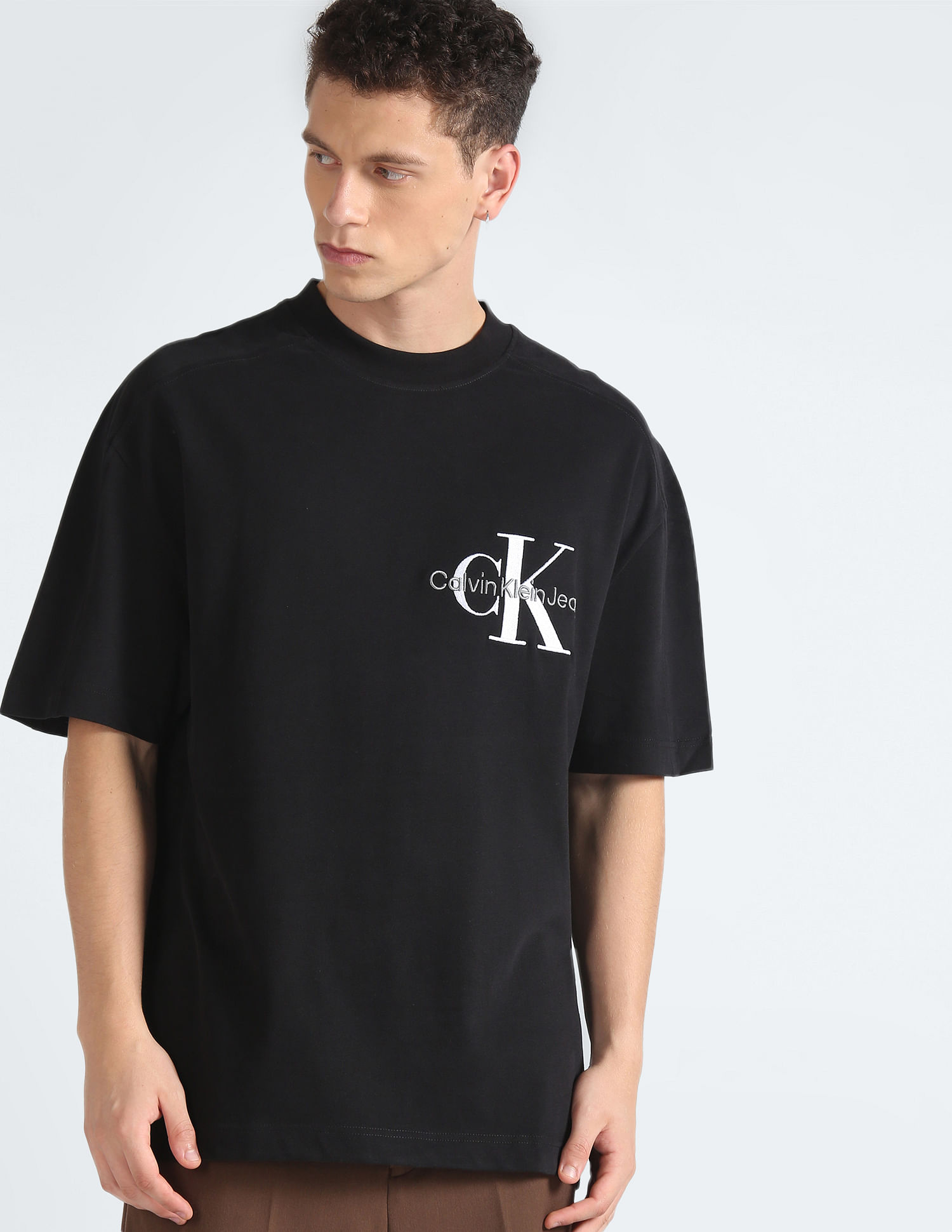 Buy Calvin Klein Jeans Transitional Cotton Brand Print T-Shirt - NNNOW.com