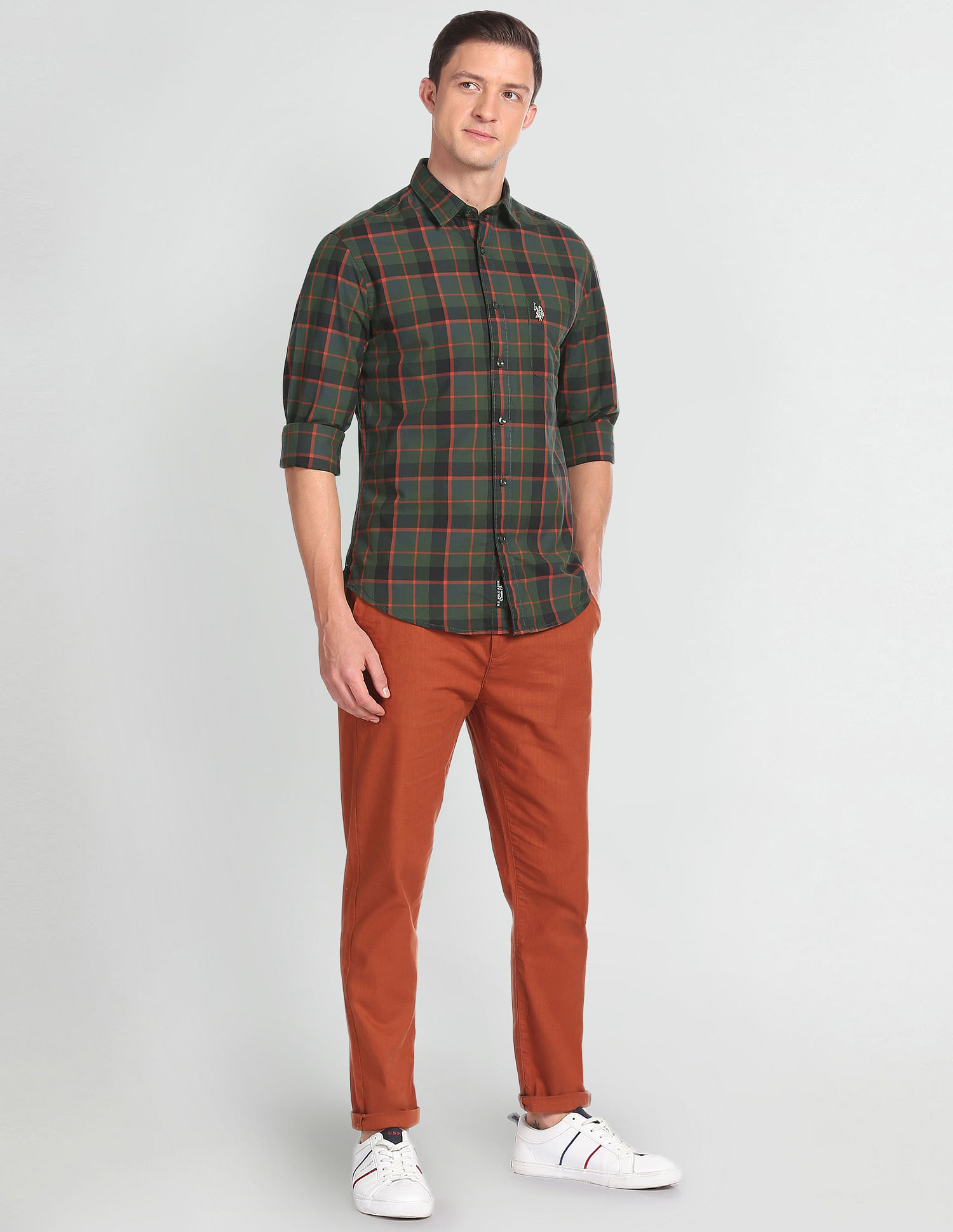 10 Red Shirt Matching Pant Ideas For Men - Hiscraves