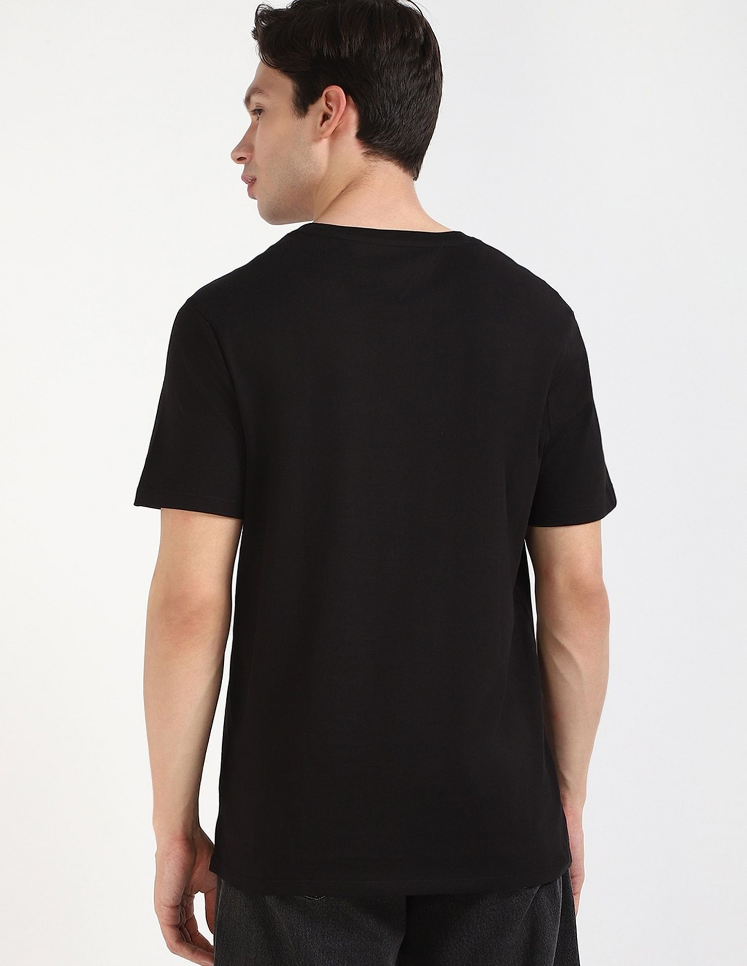 Tommy Hilfiger Solid Regular-Fit Cotton T-Shirt