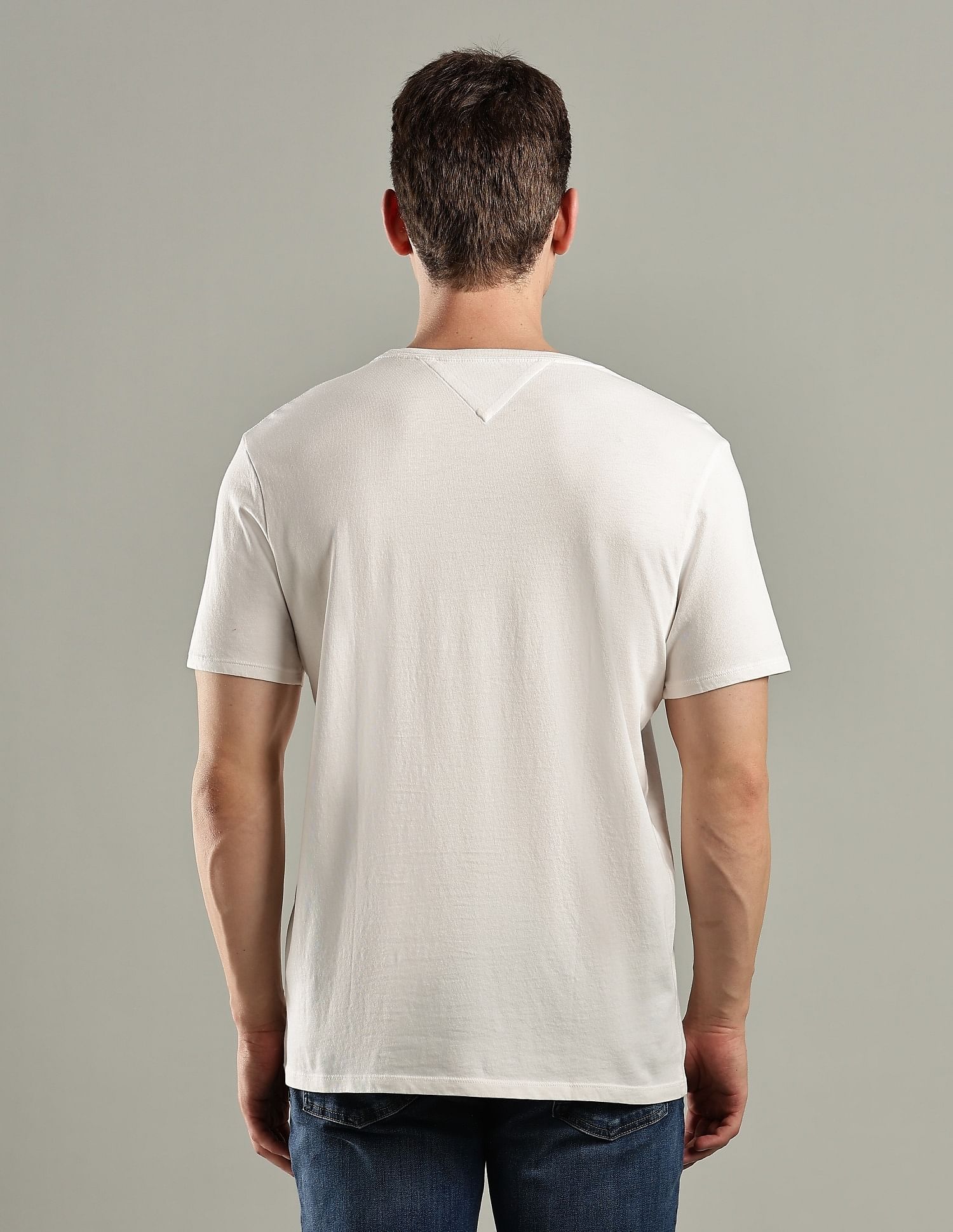 Tommy Hilfiger Logo Regular-Fit Cotton T-Shirt