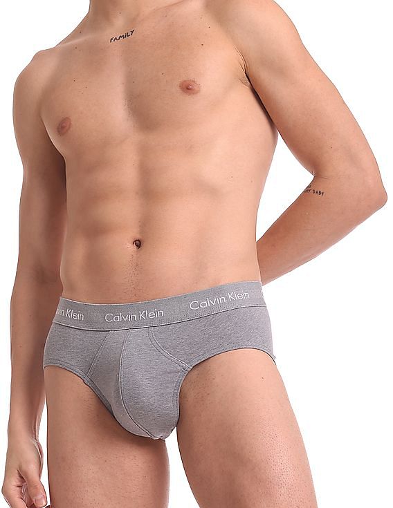Buy Calvin Klein Underwear Men Assorted Mid Rise Solid Briefs - Pack Of 3 -  
