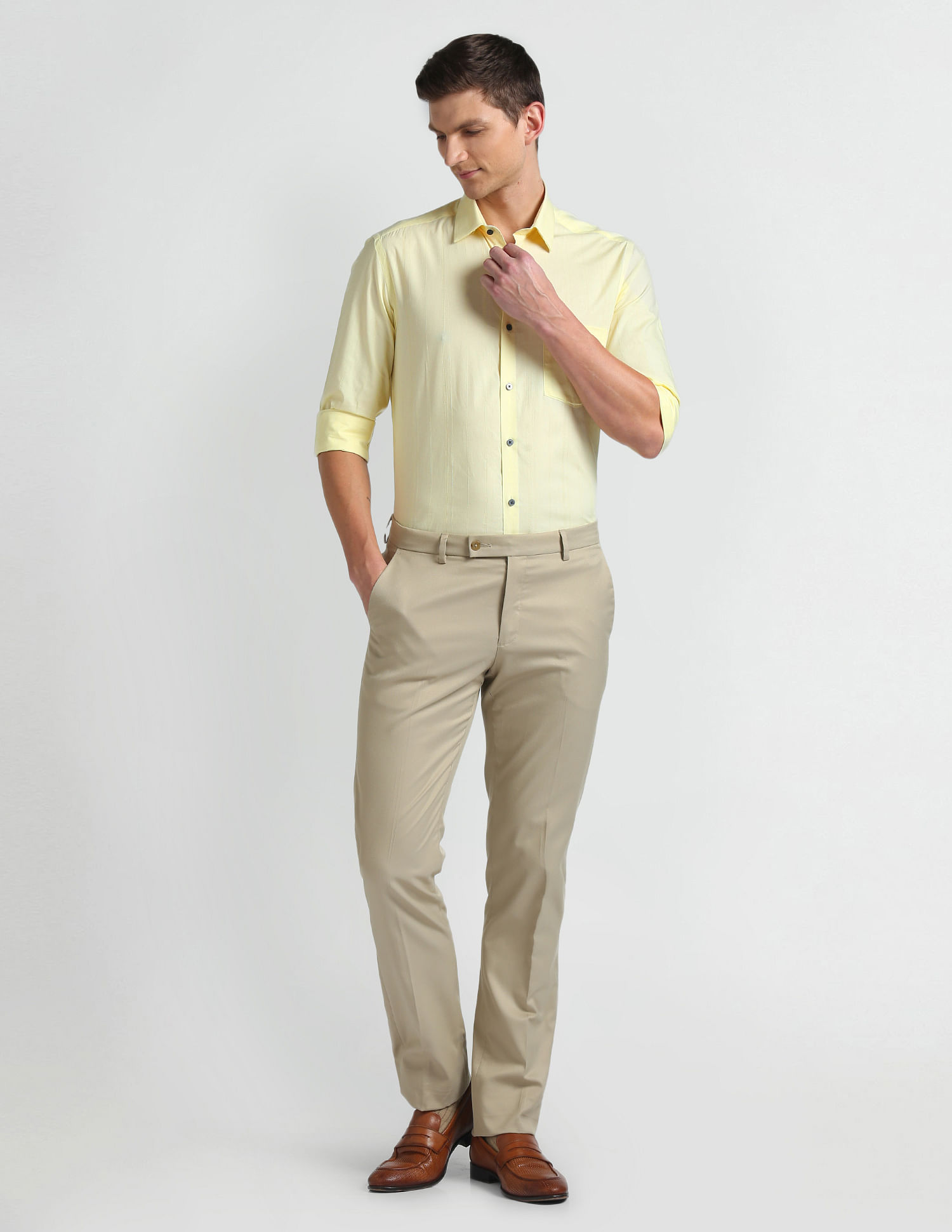 Arrow Manhattan Slim Fit Cotton Shirt