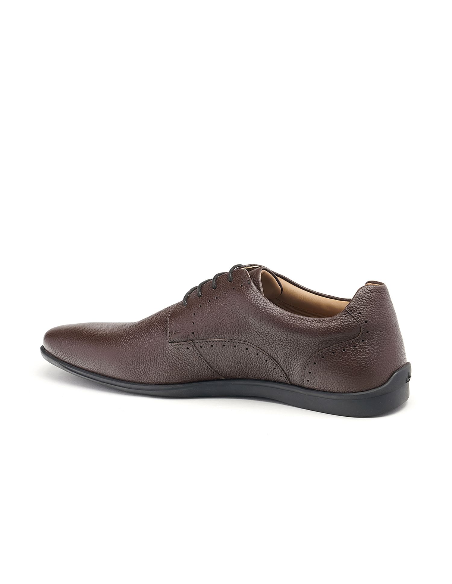 Arrow Men Pointed Toe Solid Robee 2.0 Shoes