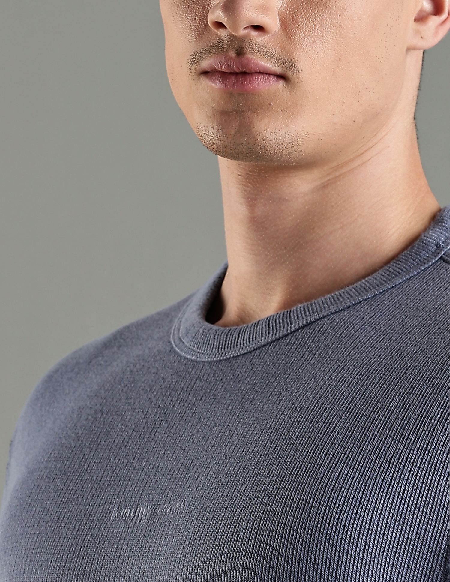 Tommy Hilfiger Embroidered Logo Slim Fit Cotton T-Shirt