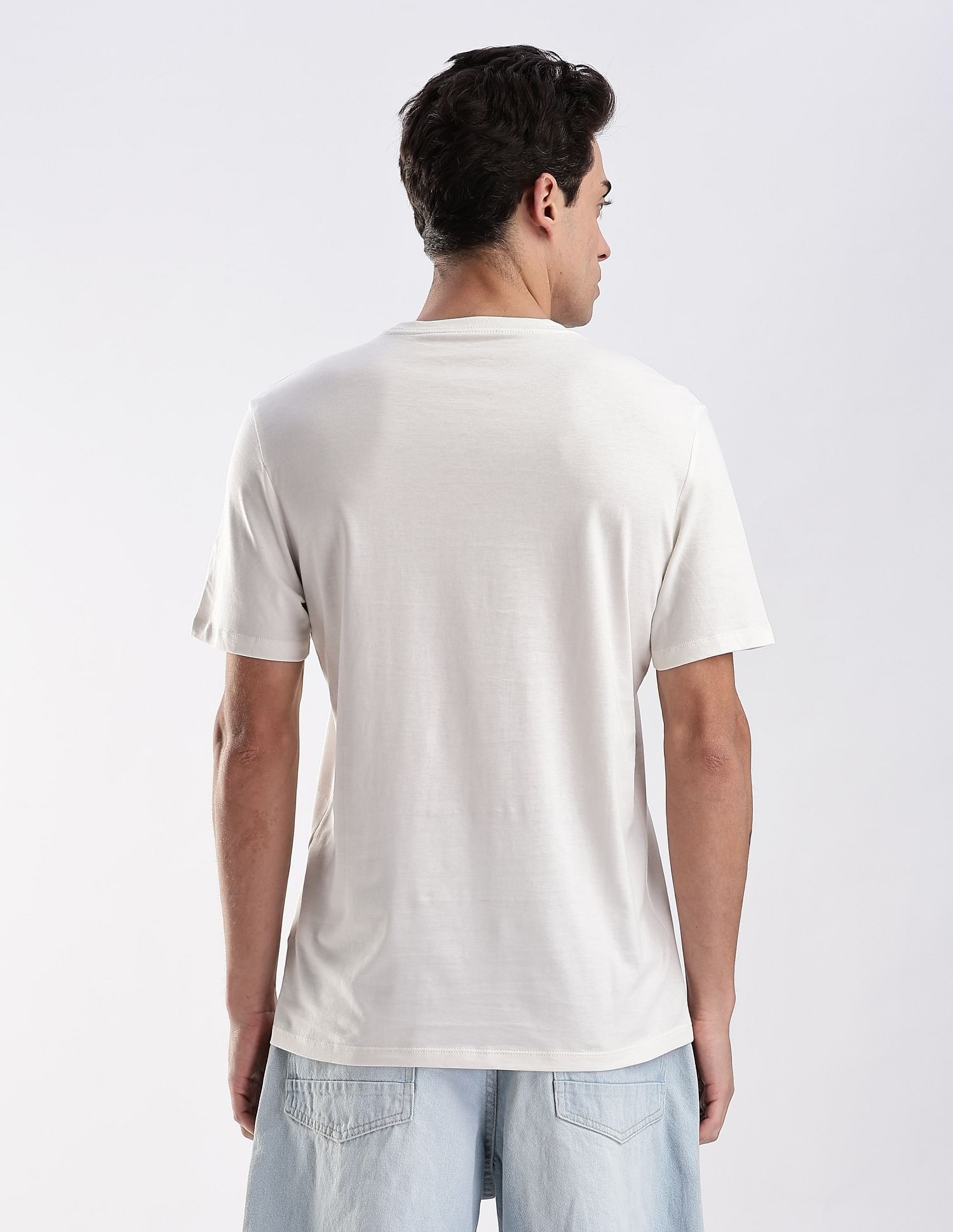 Calvin Klein Jeans Regular-Fit Logo Cotton T-Shirt