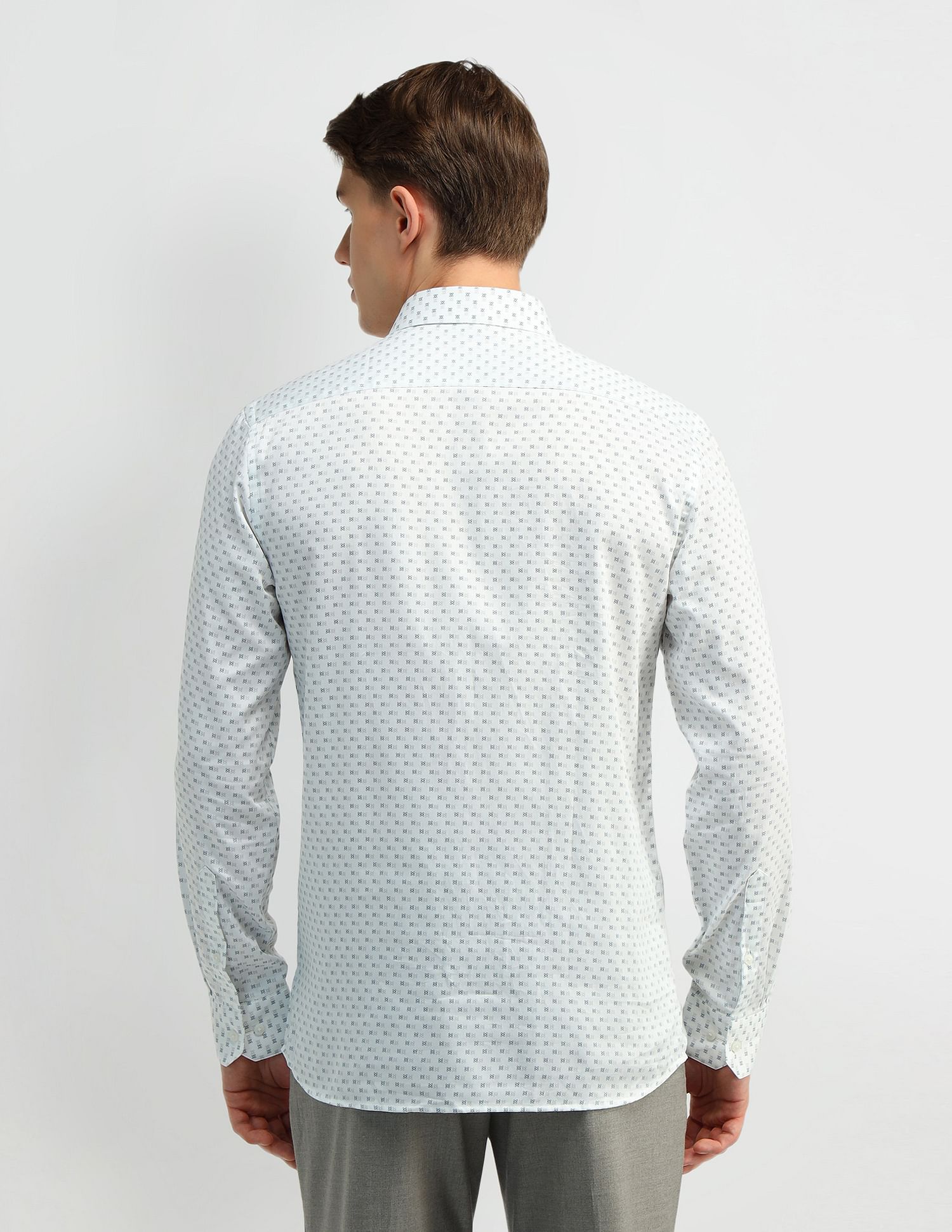 Arrow Manhattan Slim Cotton Shirt