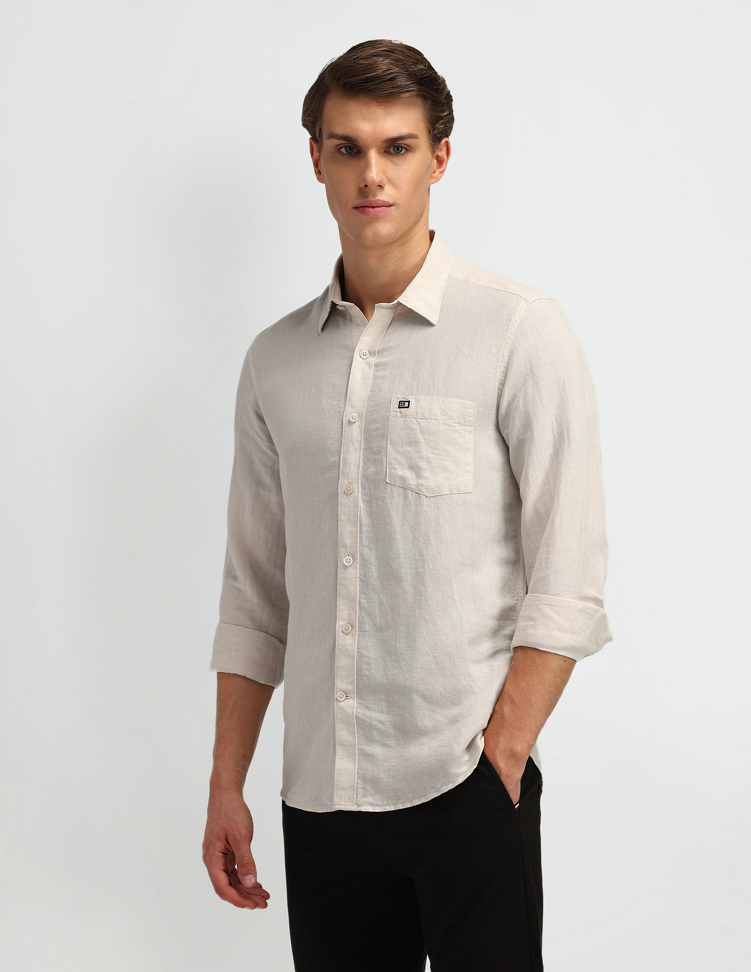 Arrow Sport Solid Manhattan Slim Fit Shirt