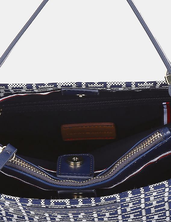 Tommy hilfiger sale penelope satchel