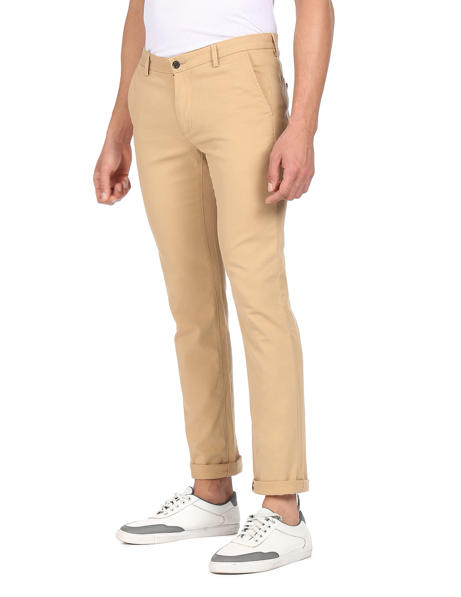 Buy Arrow Sports Low Rise Twill Weave Solid Trousers - NNNOW.com