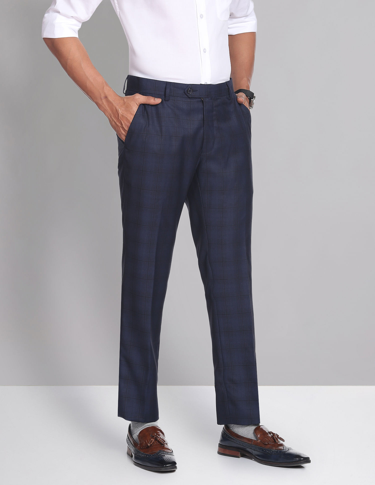Buy online Blue Check Flat Front Trousers Formal Trouser from Bottom Wear  for Men by Tahvo for ₹1699 at 33% off | 2024 Limeroad.com