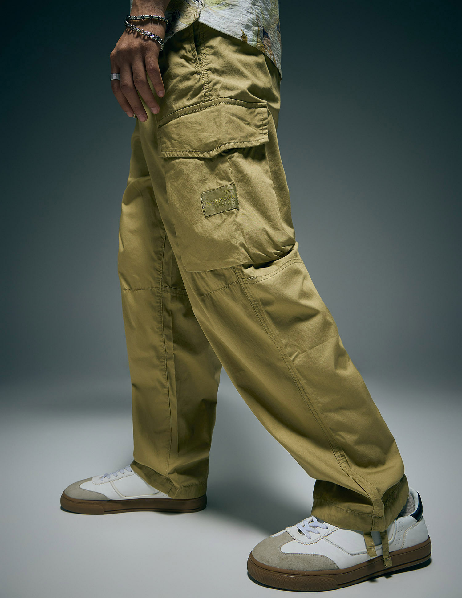 Flying Machine Cobain Loose Fit Pure Cotton Cargos