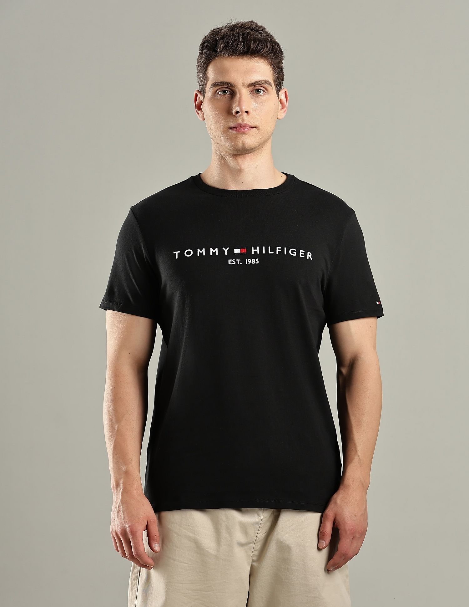 Tommy Hilfiger Logo Regular-Fit Cotton T-Shirt