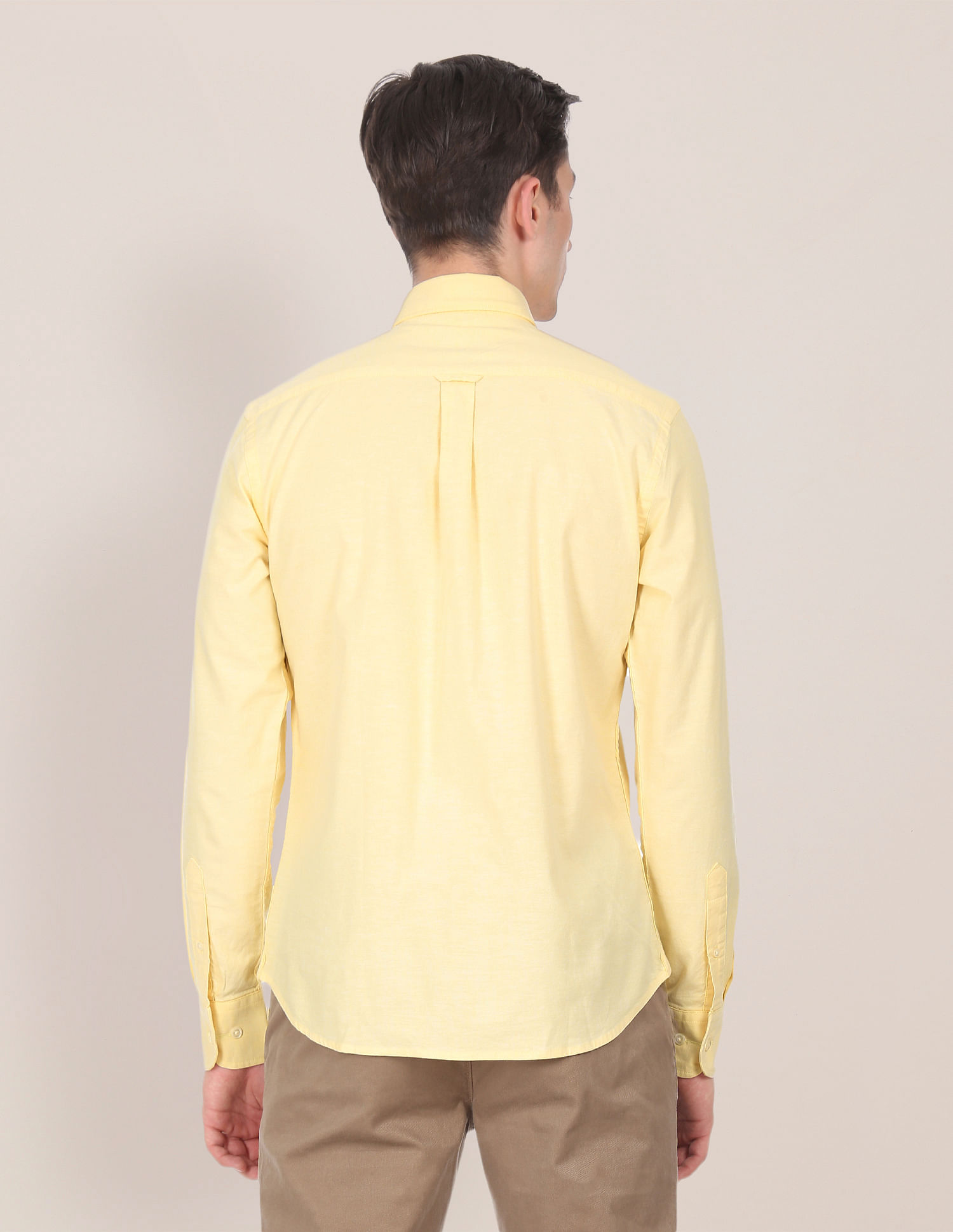 U.S. Polo Assn. Spread Collar Solid Casual Shirt