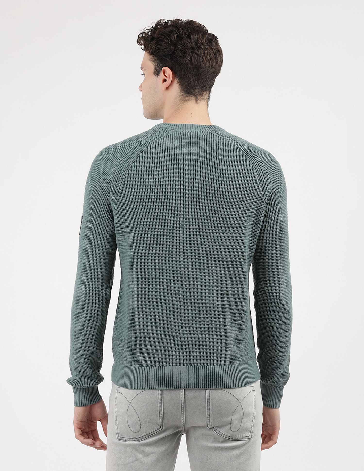Calvin Klein Jeans Badge Easy Crew Neck Sweater
