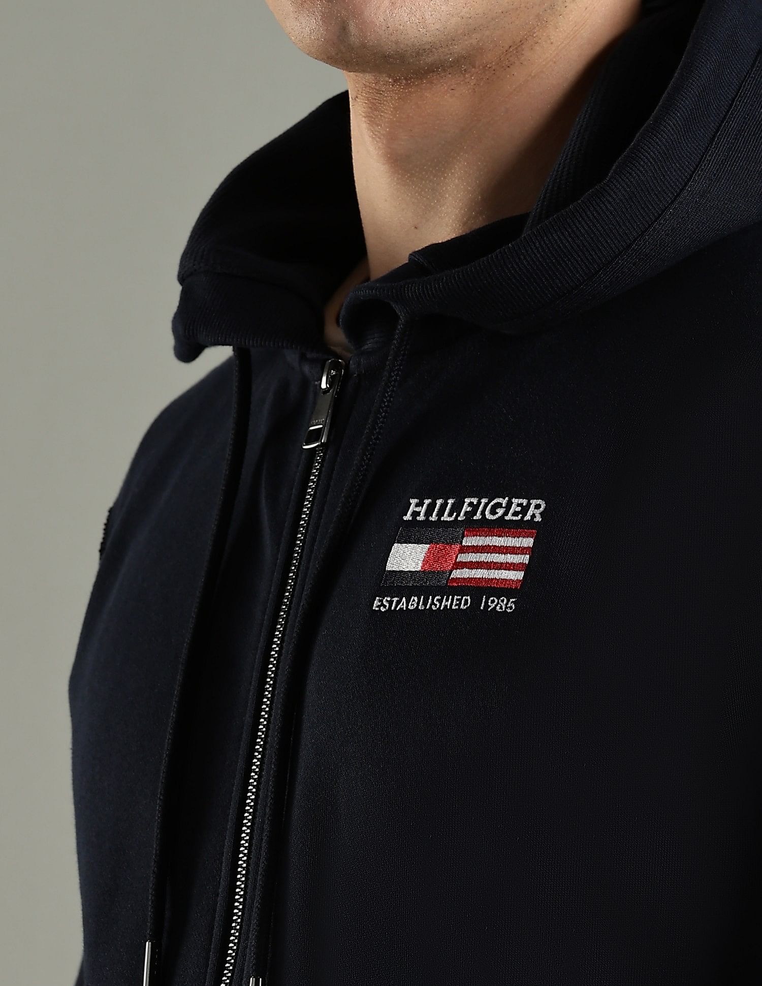 Tommy Hilfiger Embroidered Logo Regular Fit Cotton Sweatshirt