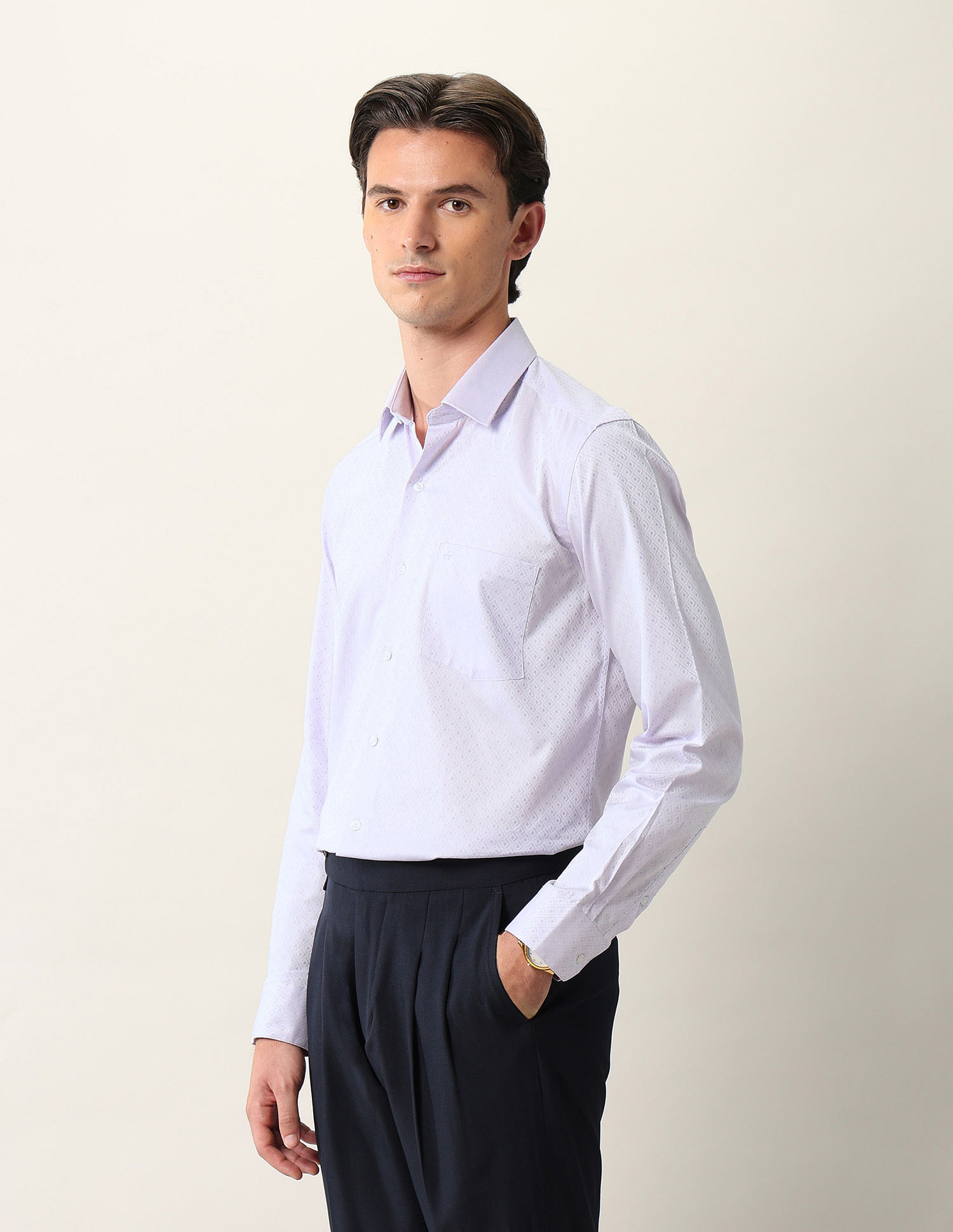 Arrow Manhattan Slim Fit Pure Cotton Ceremonial Shirt
