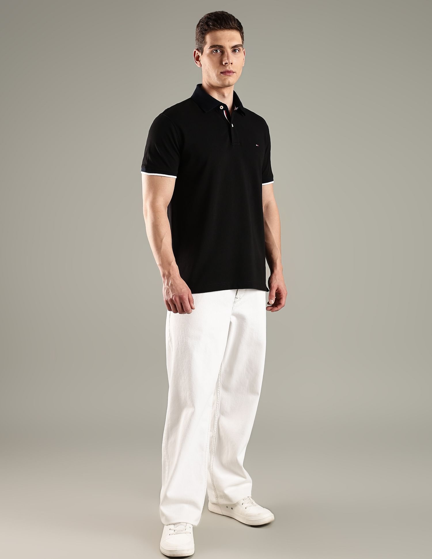 Tommy Hilfiger Solid Regular Fit Cotton Polo T-Shirt