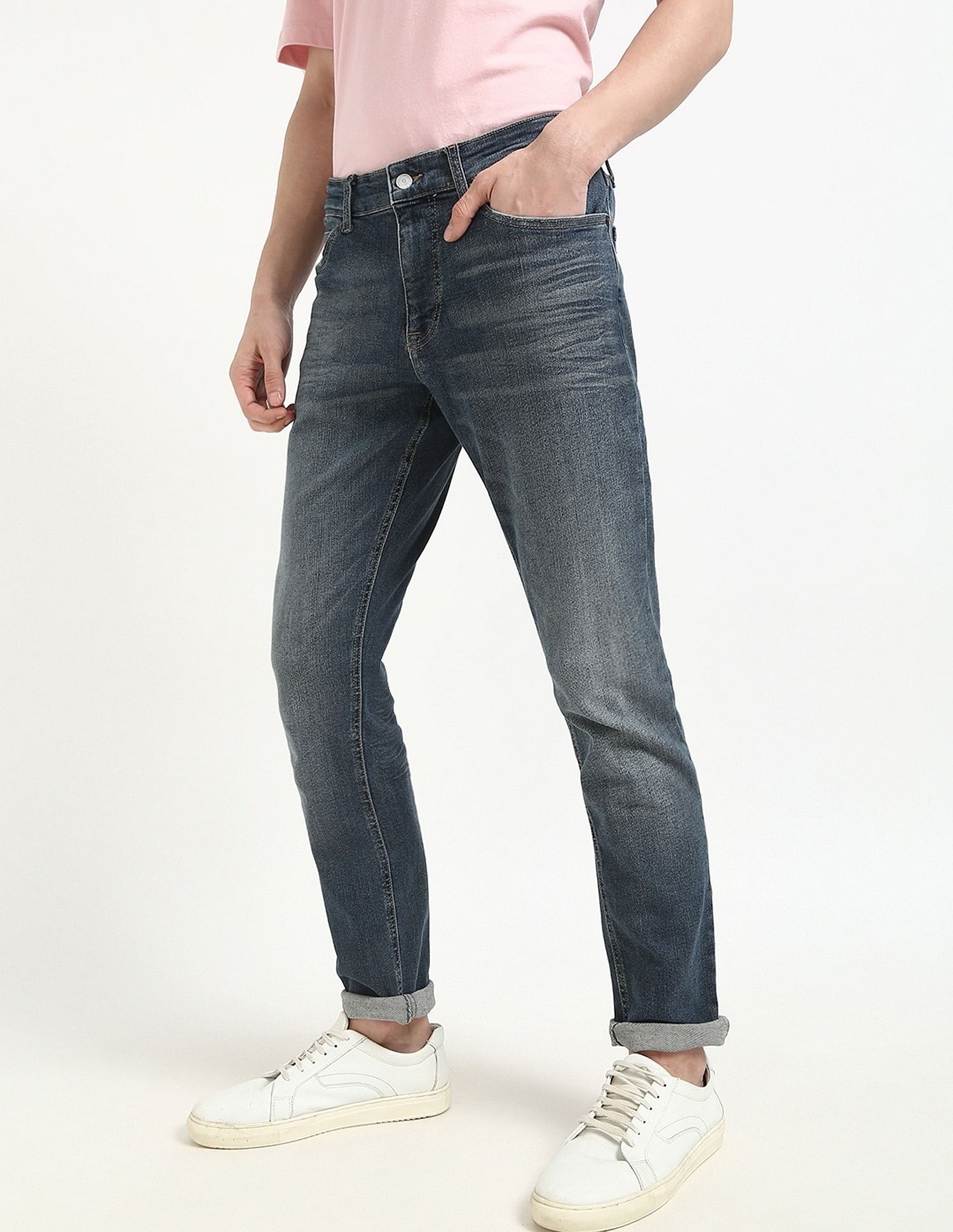 Tommy Hilfiger Mid-Wash Relaxed-Fit Mid-Rise Jeans