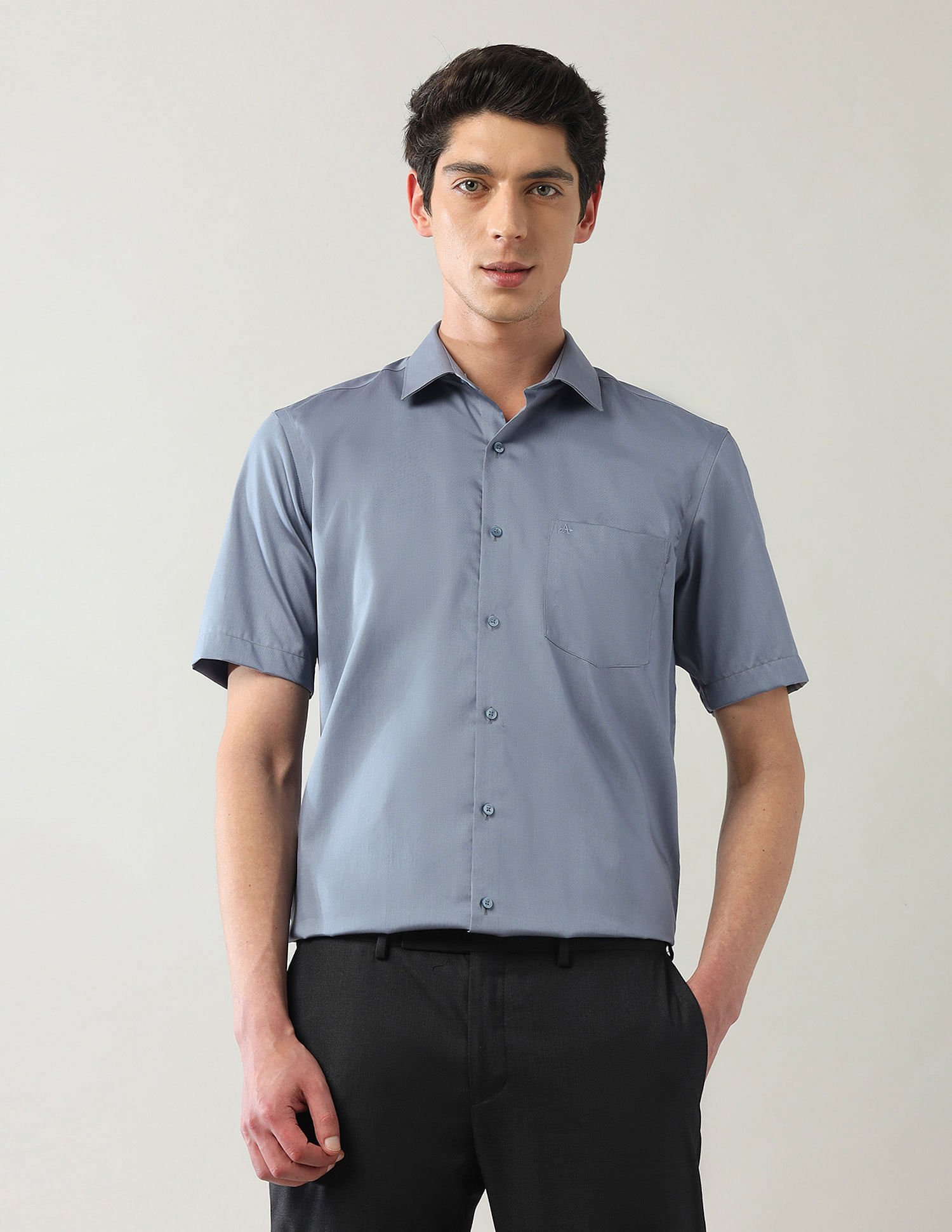 Arrow Solid Liberty Classic Fit Autopress Shirt