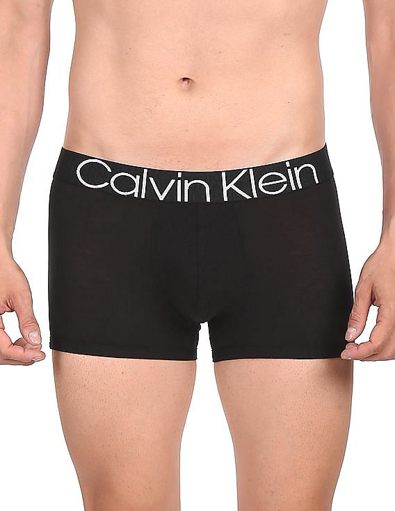 Buy Calvin Klein Underwear Men Black Mid Rise Solid Trunks 