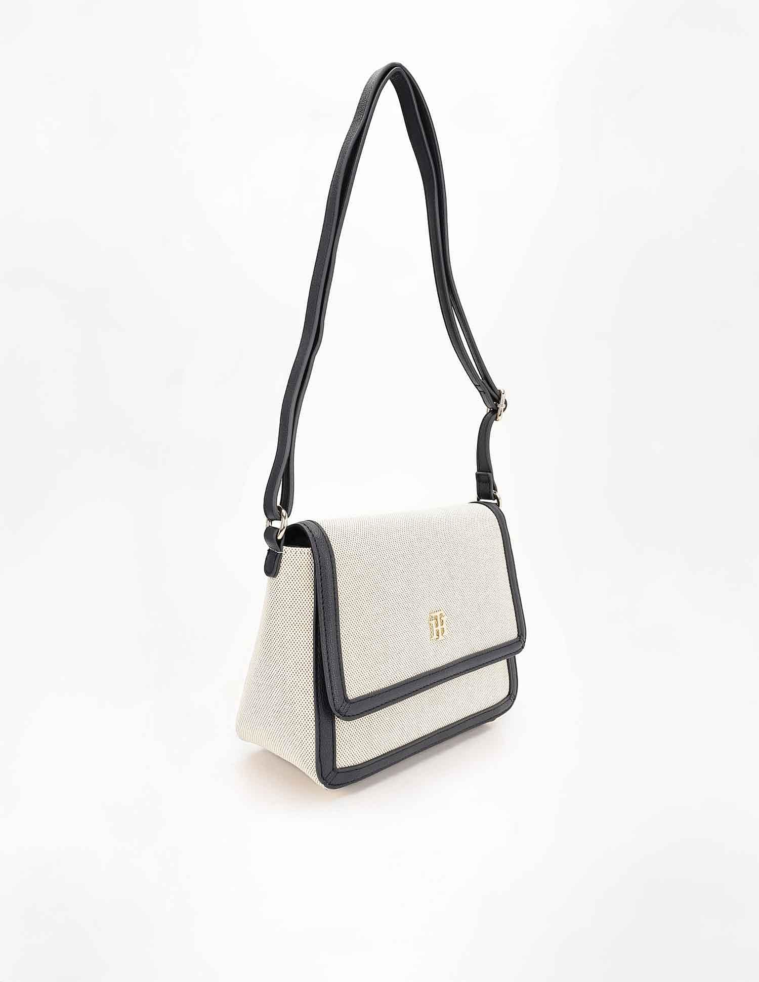 Tommy Hilfiger Solid Blue Polyester Sling Bags