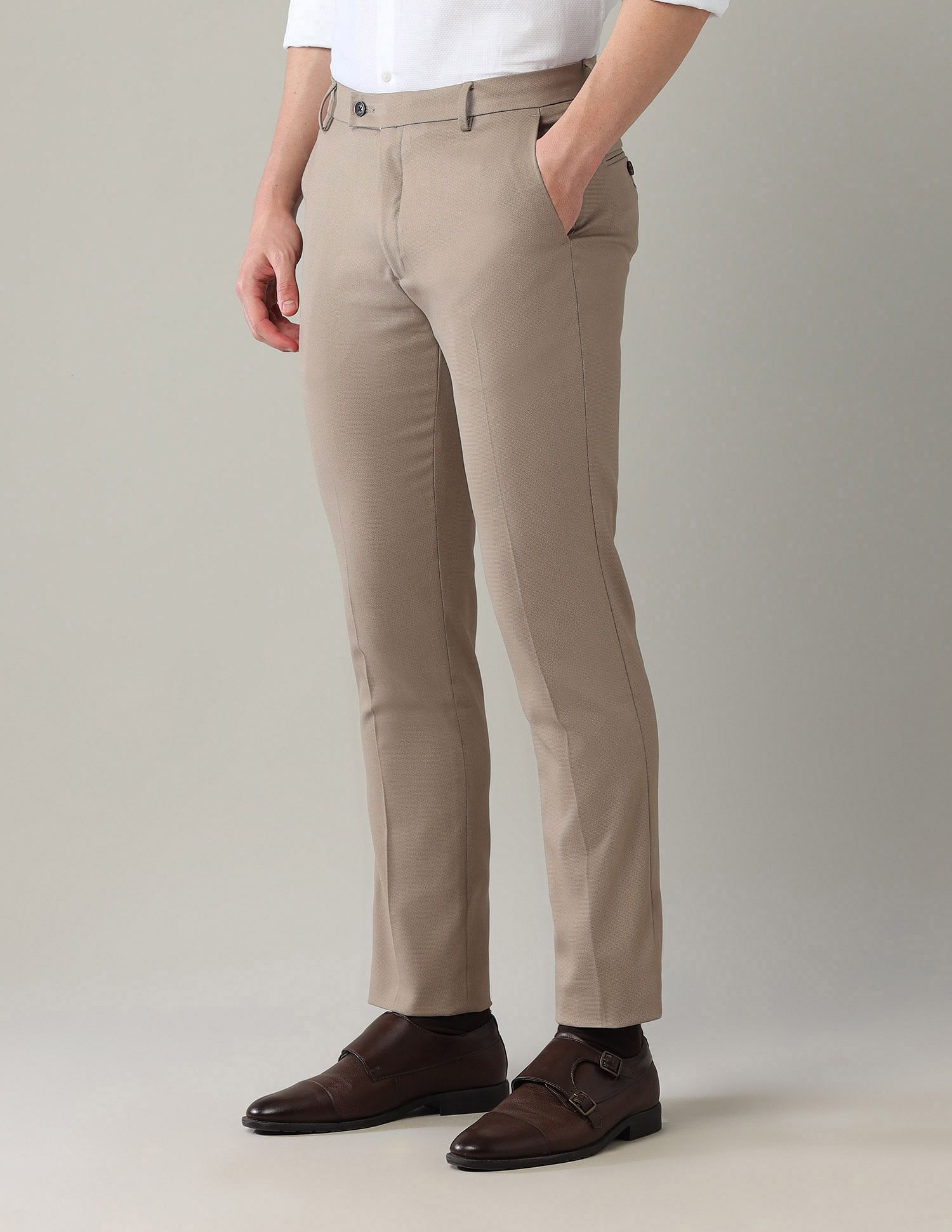 Arrow AutoFlex Slim Fit Mid Rise Trousers