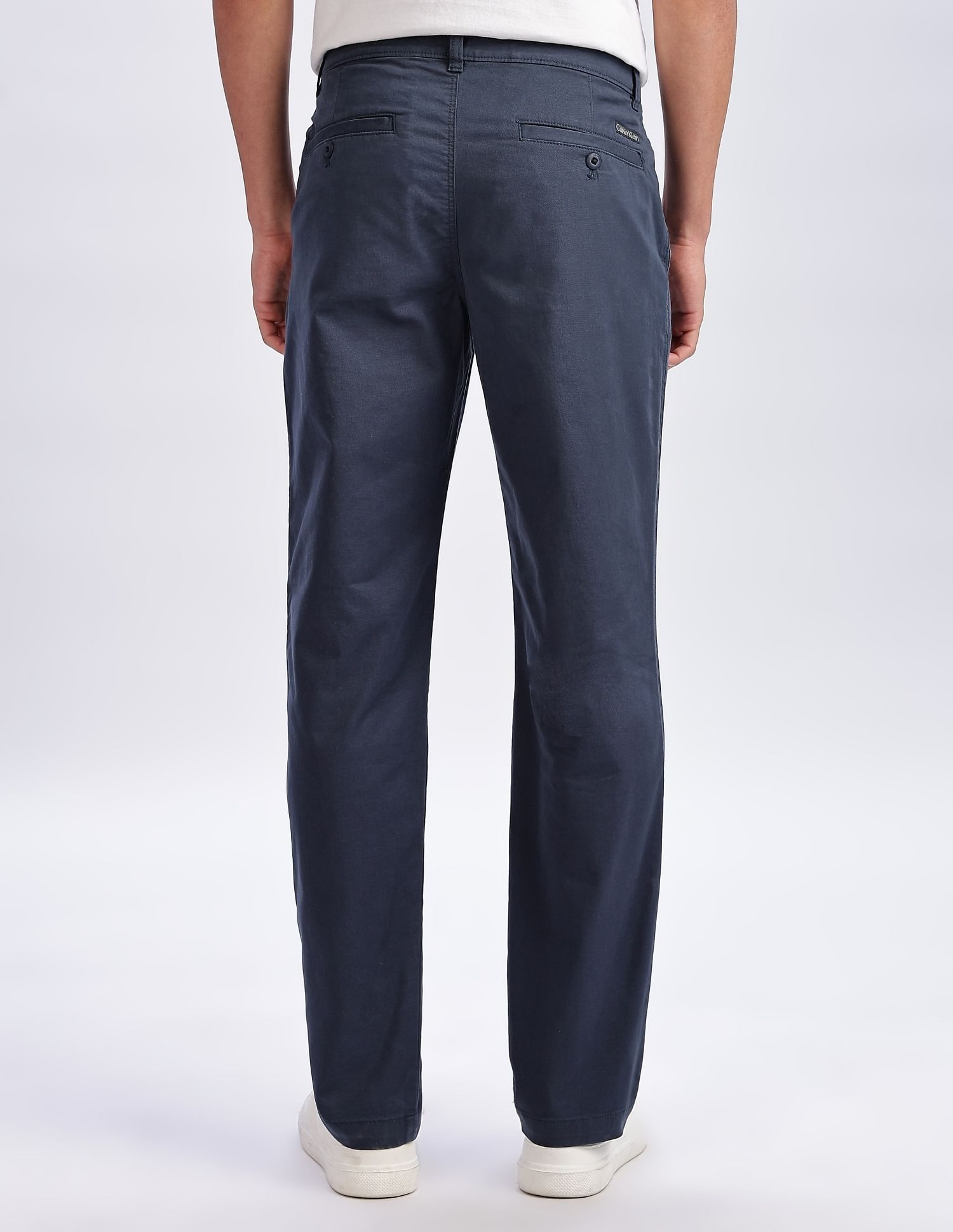 Calvin Klein Jeans Relaxed-Fit Solid Mid Rise Trousers