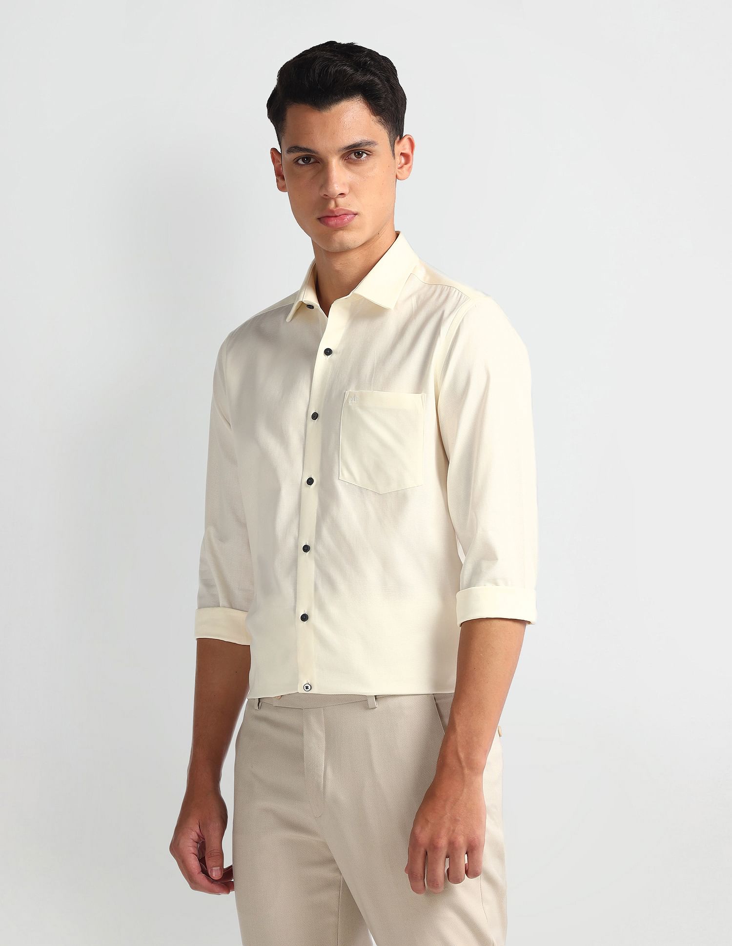 Arrow Manhattan Slim Cotton Shirt