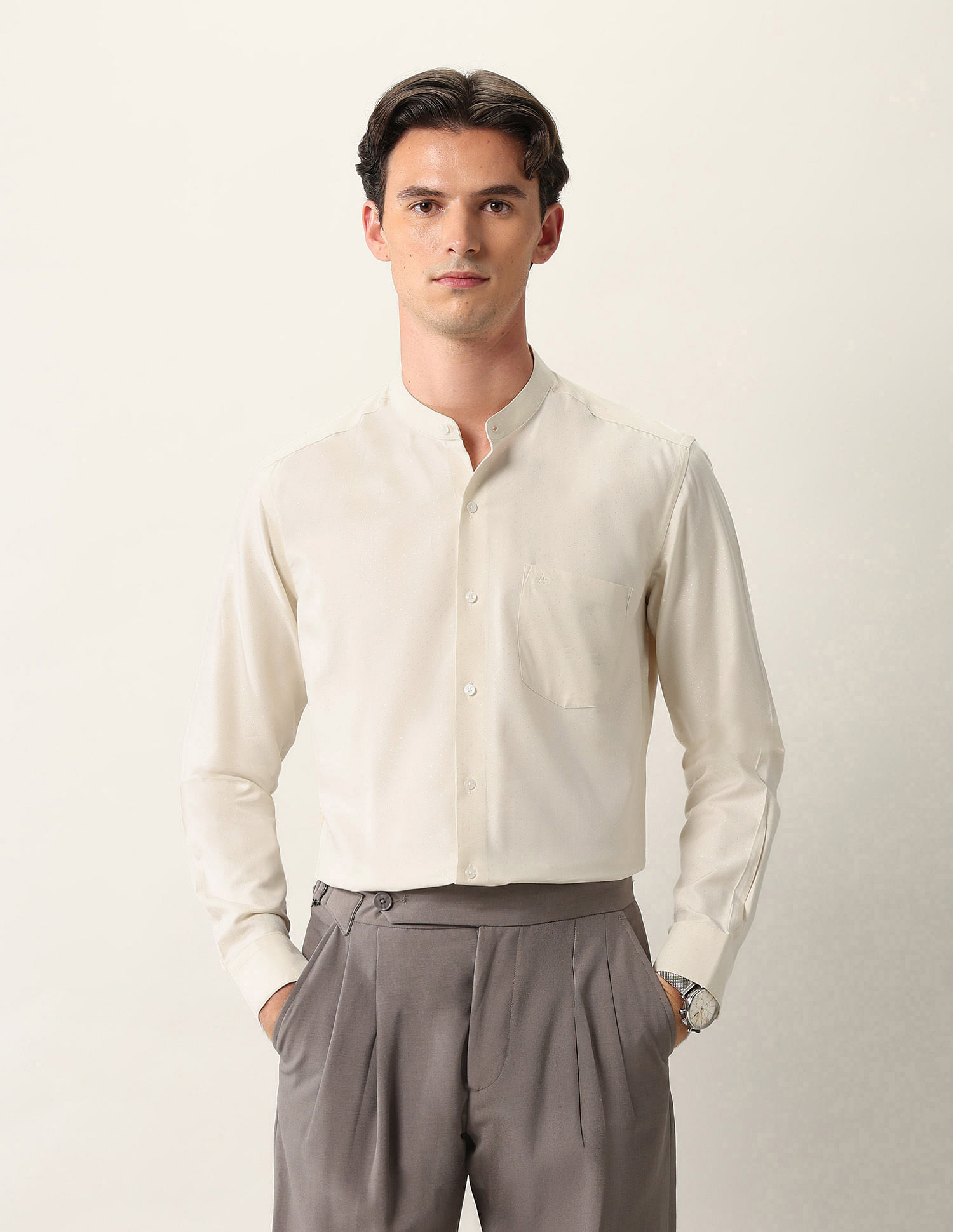 Arrow Textured Manhattan Slim Fit Ceremonial Shirt