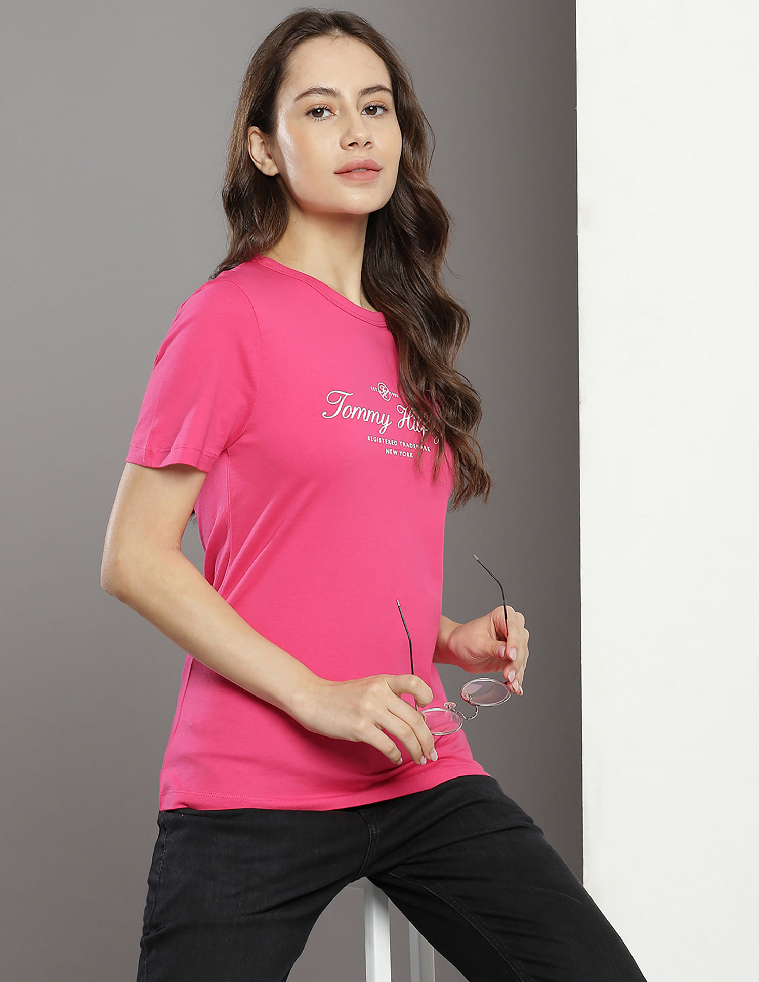 Tommy Hilfiger Brand Print Slim T-Shirt