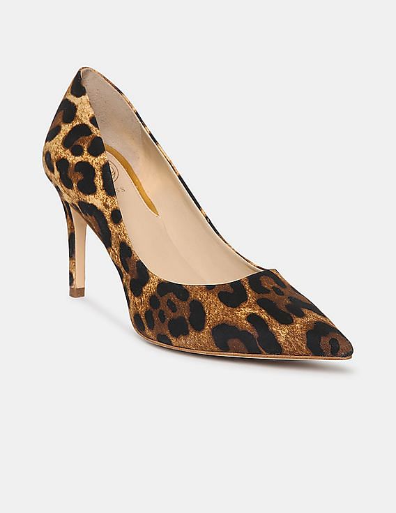 Guess hot sale leopard heels