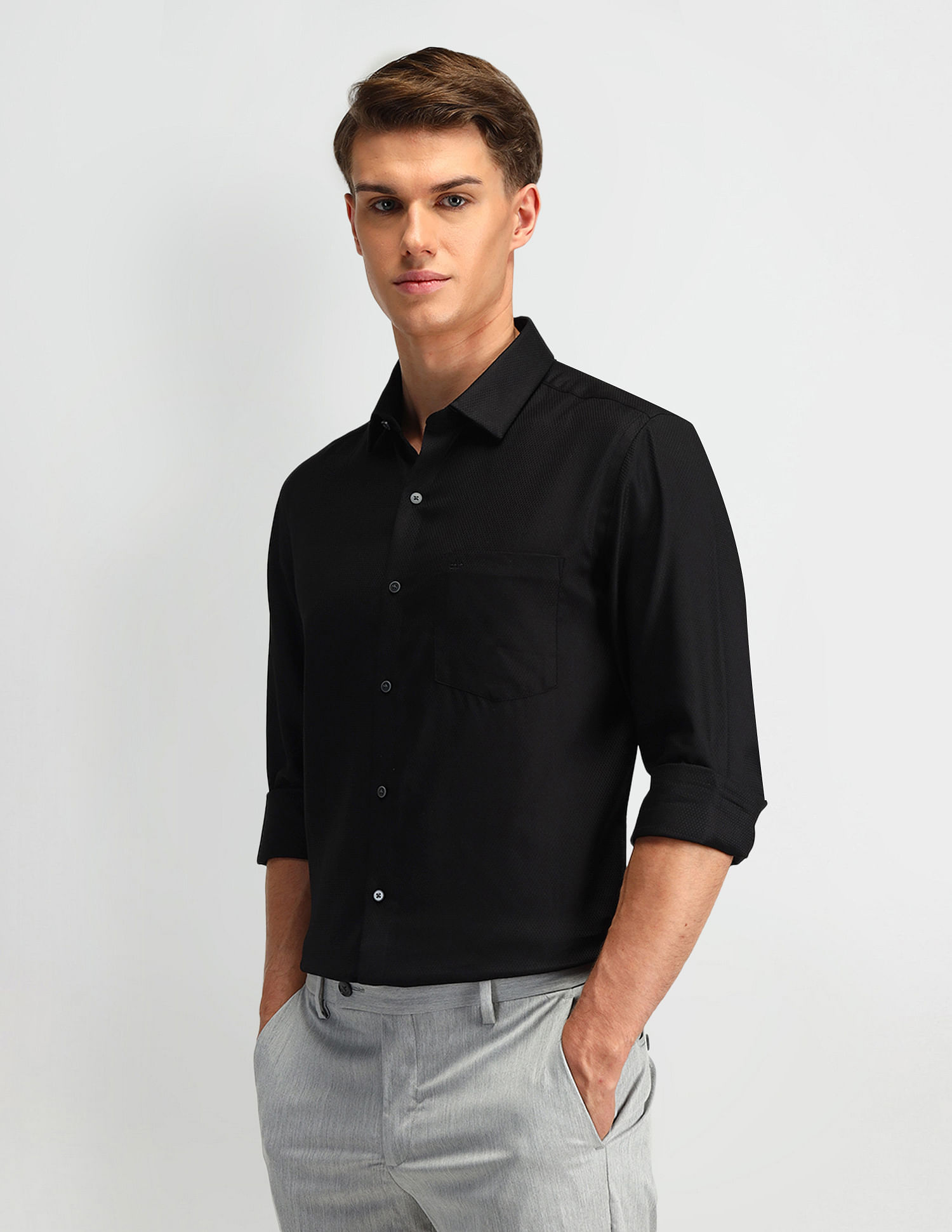 Arrow Manhattan Slim Fit Textured Shirt