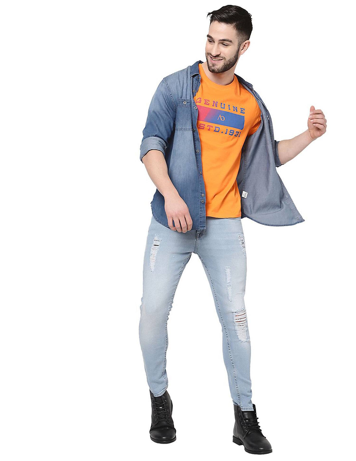 AD by Arvind Crew Neck Graphic Print T-Shirt
