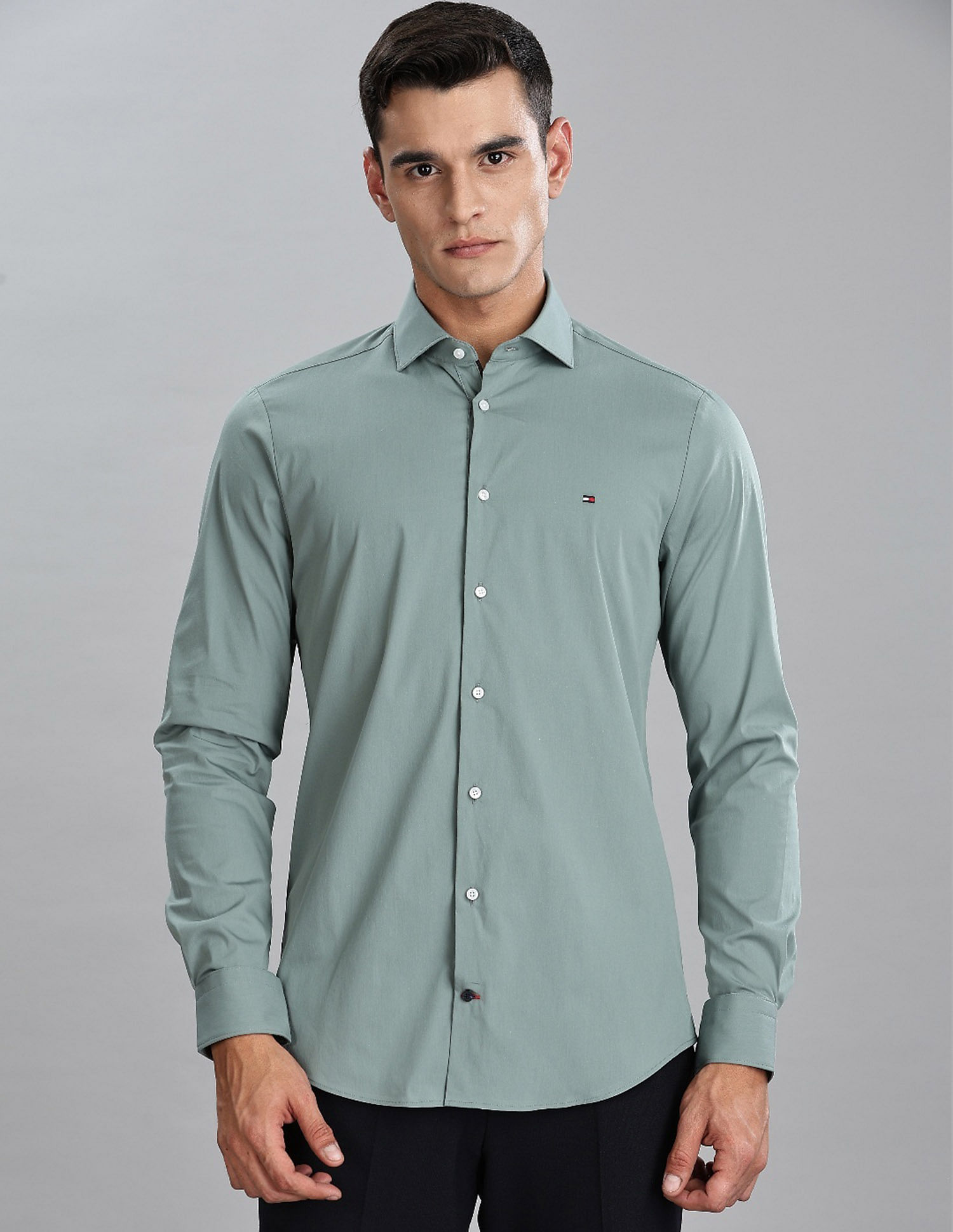 Tommy Hilfiger Solid Slim Fit Plain Woven Shirt