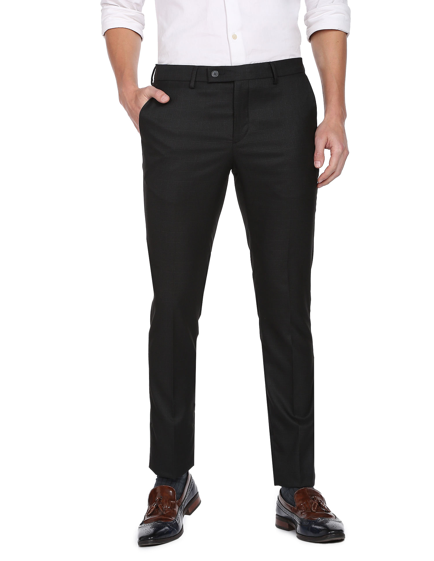 Buy Arrow New York Black Regular Fit Flat Front Trousers for Men Online @  Tata CLiQ