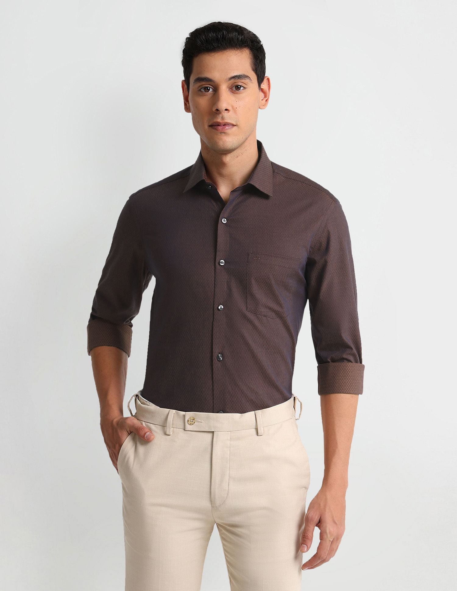 Arrow Manhattan Slim Fit Patterned Dobby Shirt