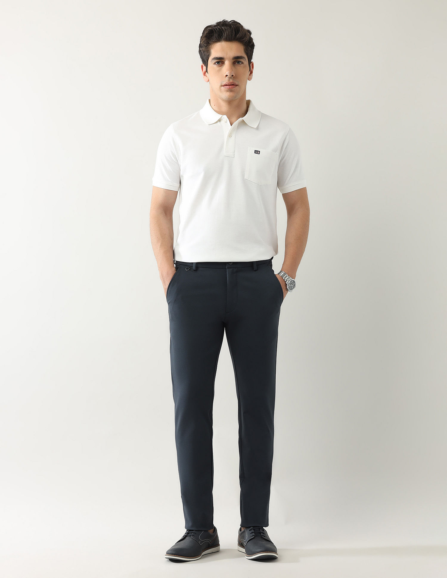 Arrow Sport Solid Mid Rise Autoflex Trousers