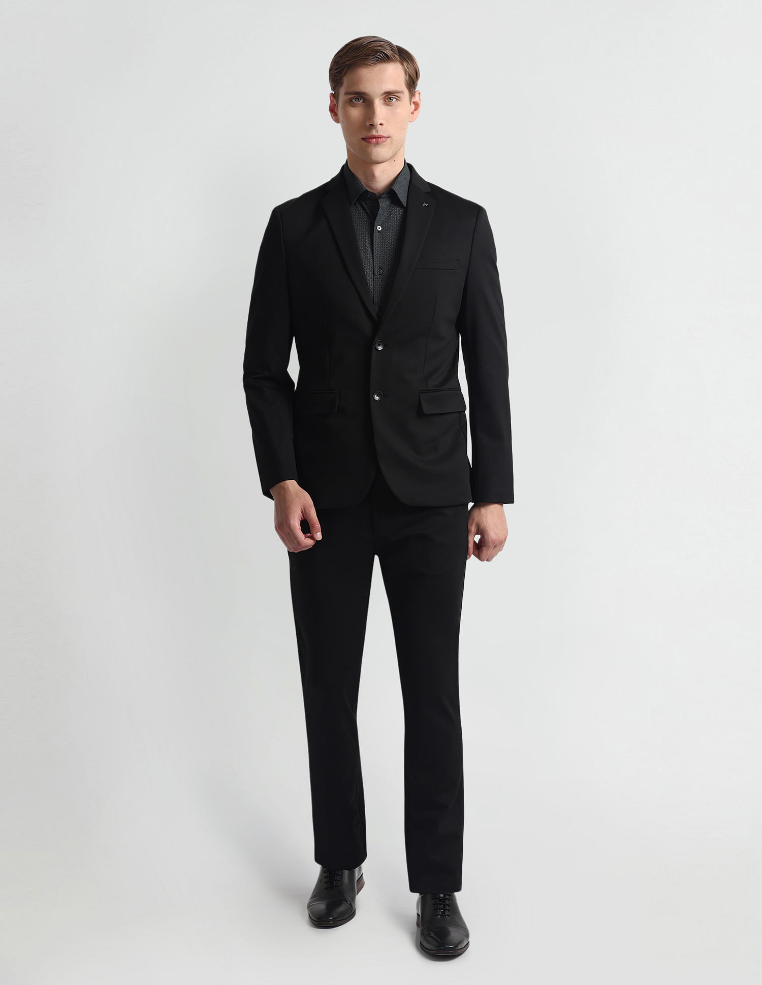 Arrow Zero Calorie Slim Fit Two Piece Suit