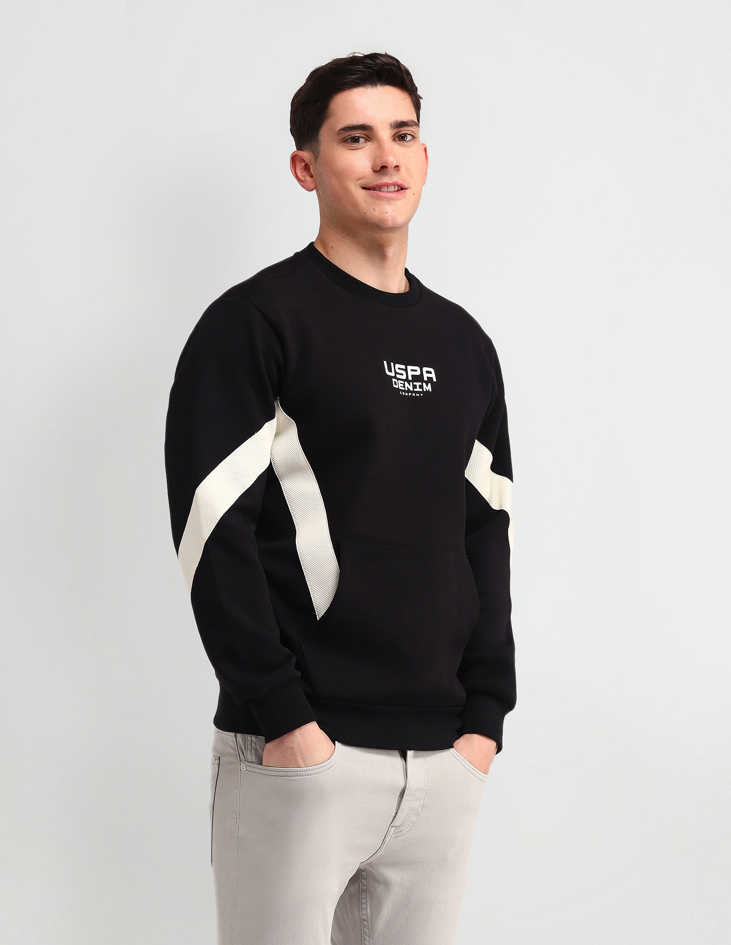 U.S. Polo Assn. Denim Co. Colour Blocked Regular Fit Sweatshirt