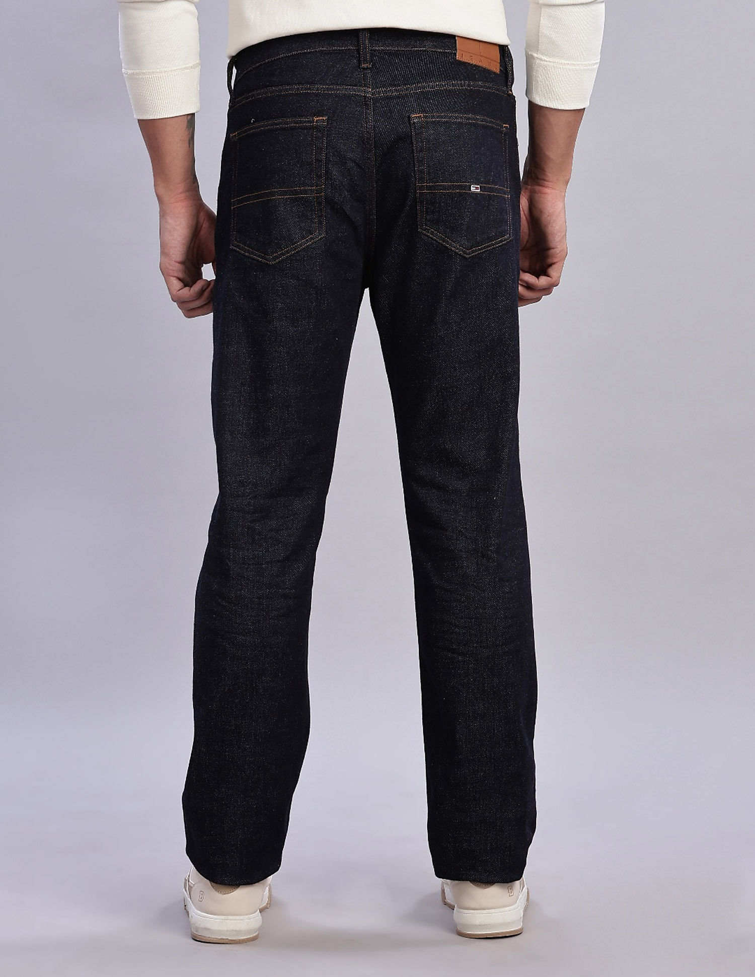 Tommy Hilfiger Light Washed Slim Fit Mid Rise Jeans